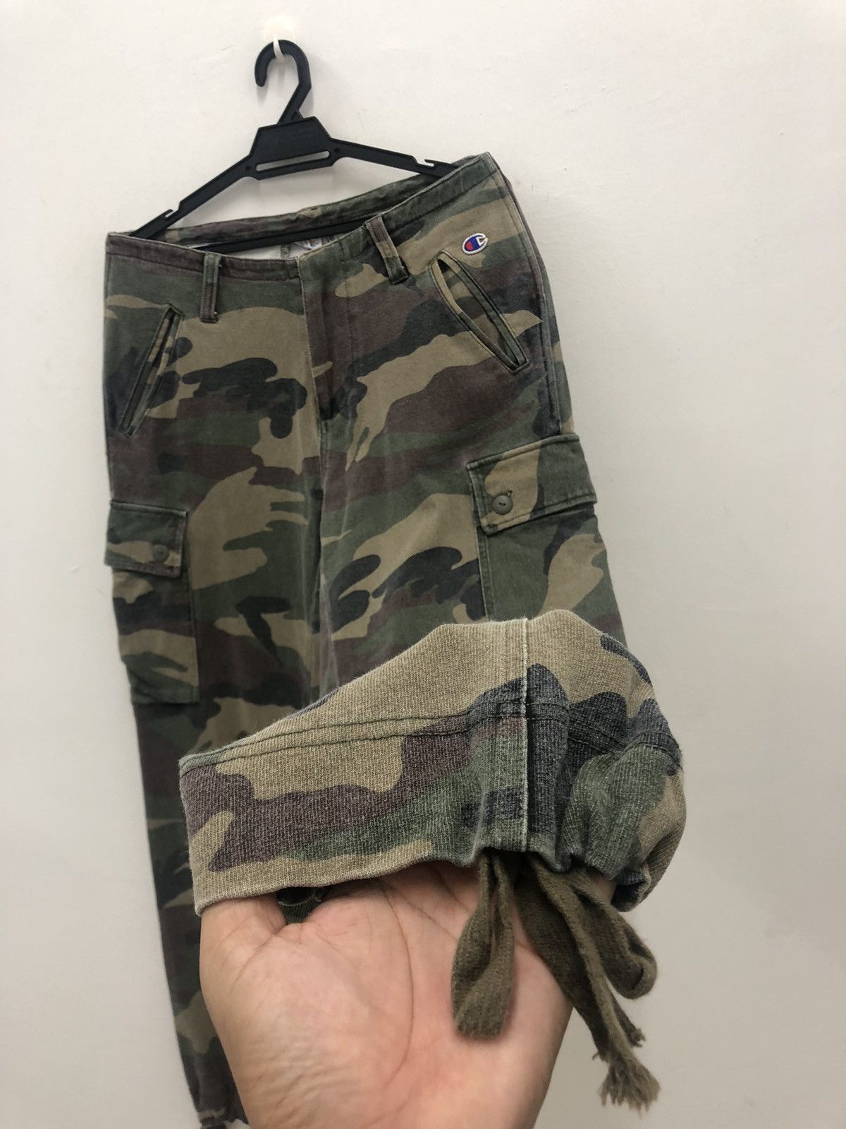 Champion Rare CHAMPION Camo Cargo Tactical Utility Pocket Pant Size US 30 / EU 46 - 3 Thumbnail