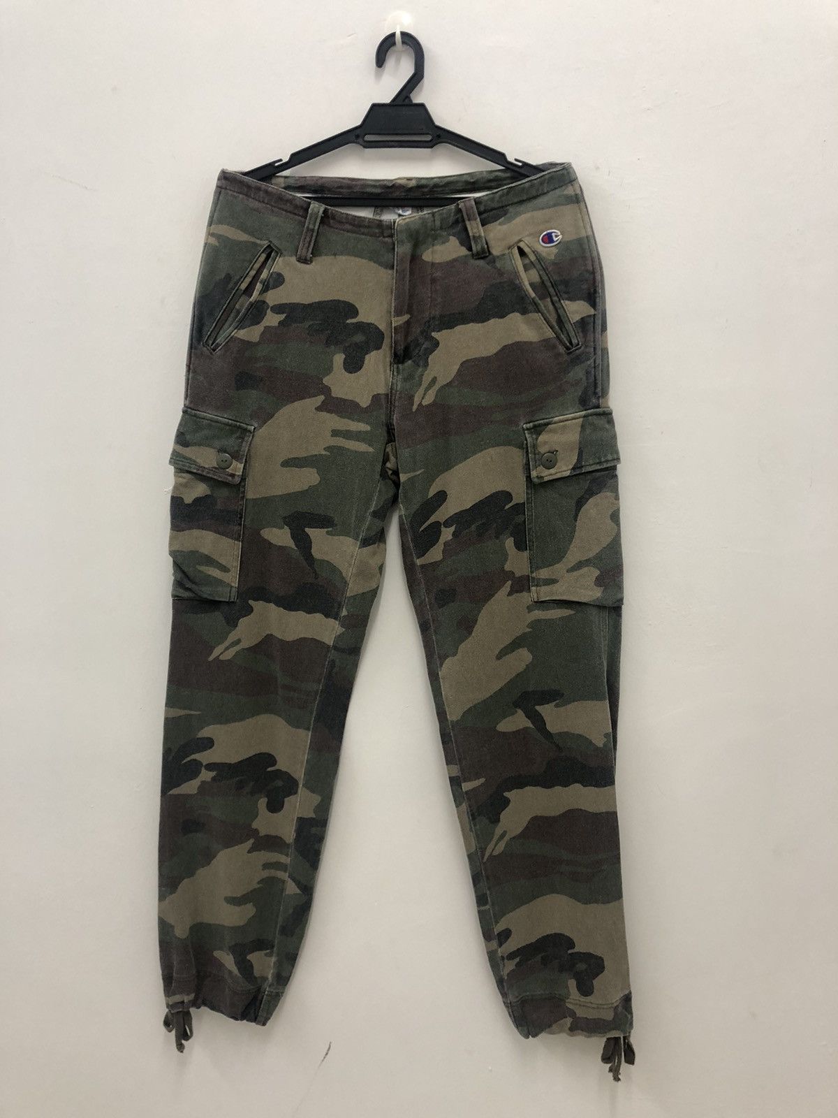 Champion Rare CHAMPION Camo Cargo Tactical Utility Pocket Pant Size US 30 / EU 46 - 1 Thumbnail