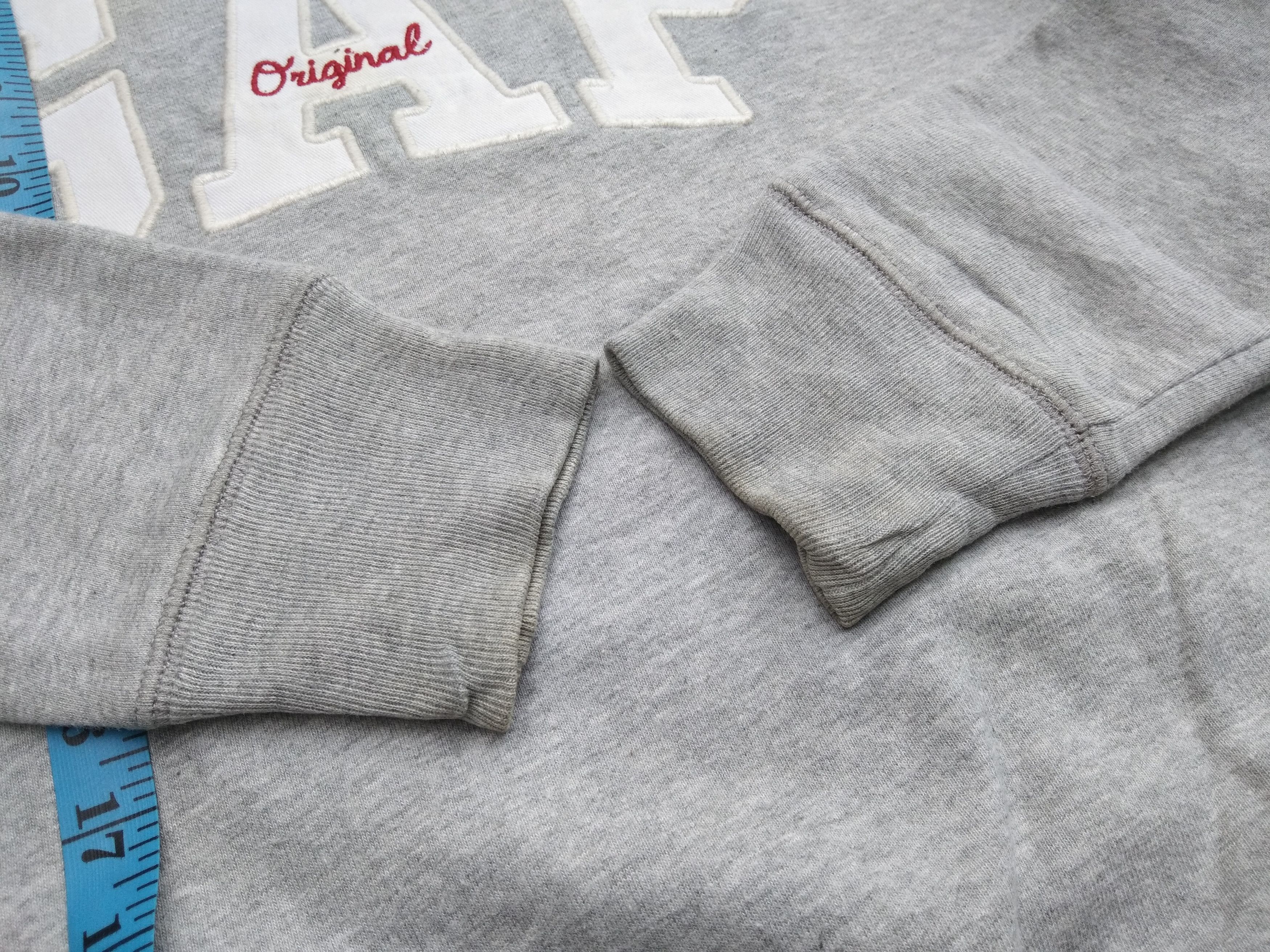 Gap GAP SPELL OUT EMBROIDERY SWEATSHIRT Size US M / EU 48-50 / 2 - 7 Thumbnail