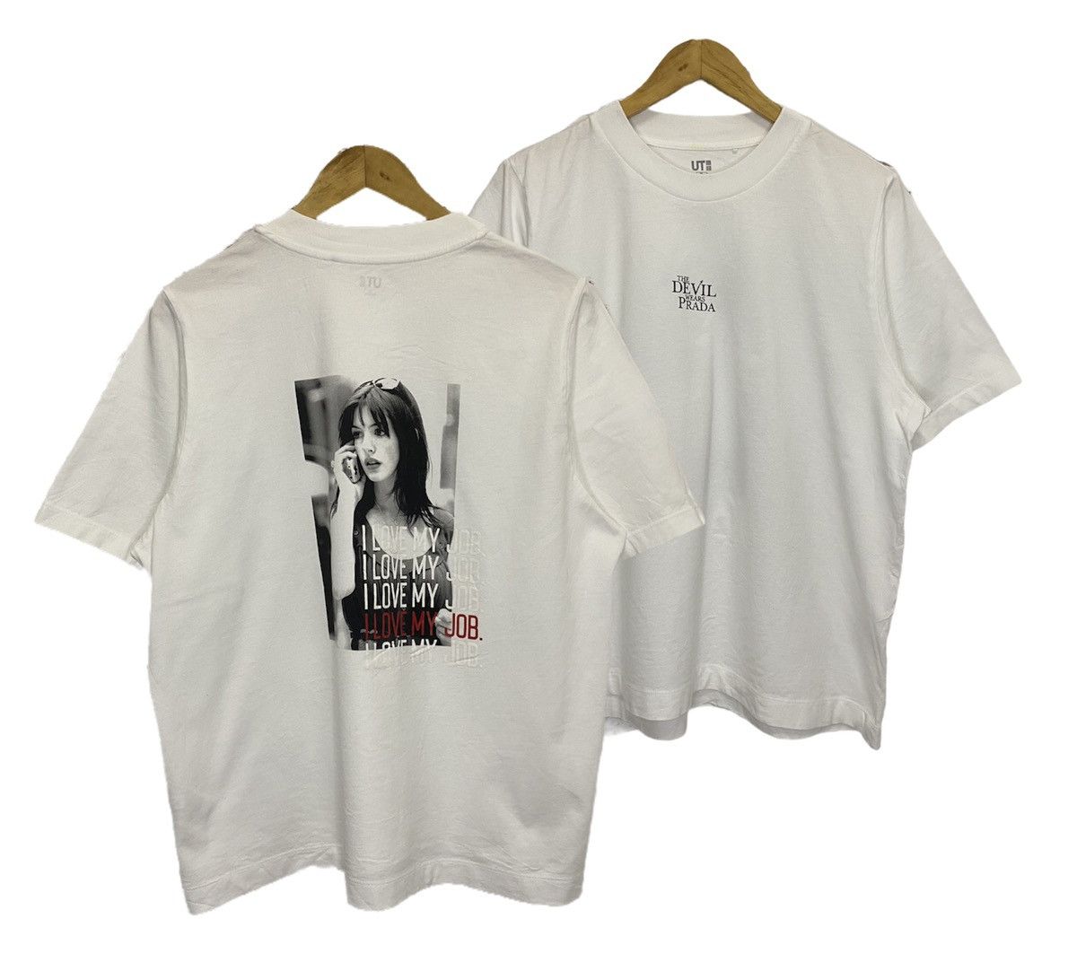 Uniqlo The Devil Wears Prada Fox Movie Tees Size US L / EU 52-54 / 3 - 1 Thumbnail