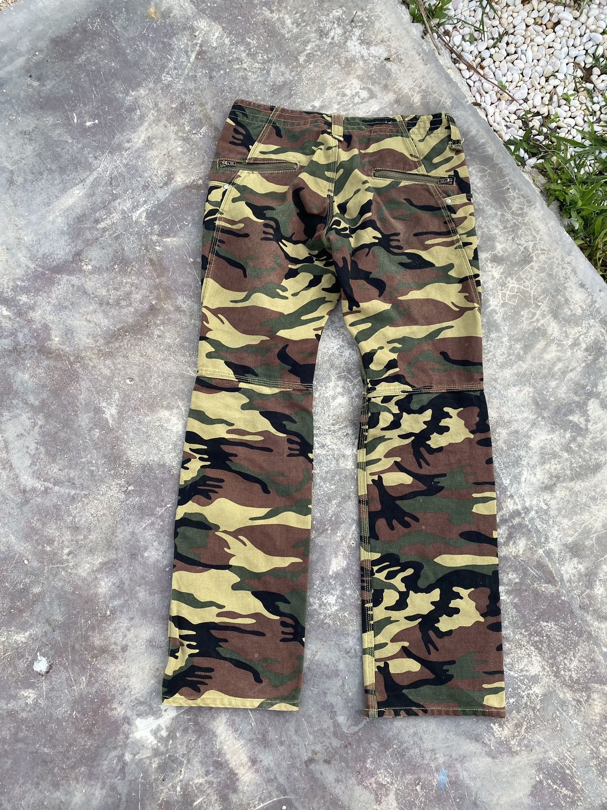 Japanese Brand ⚡️Rare⚡️ Back Number Camouflage Woodland Flare Pants Size US 31 - 2 Thumbnail