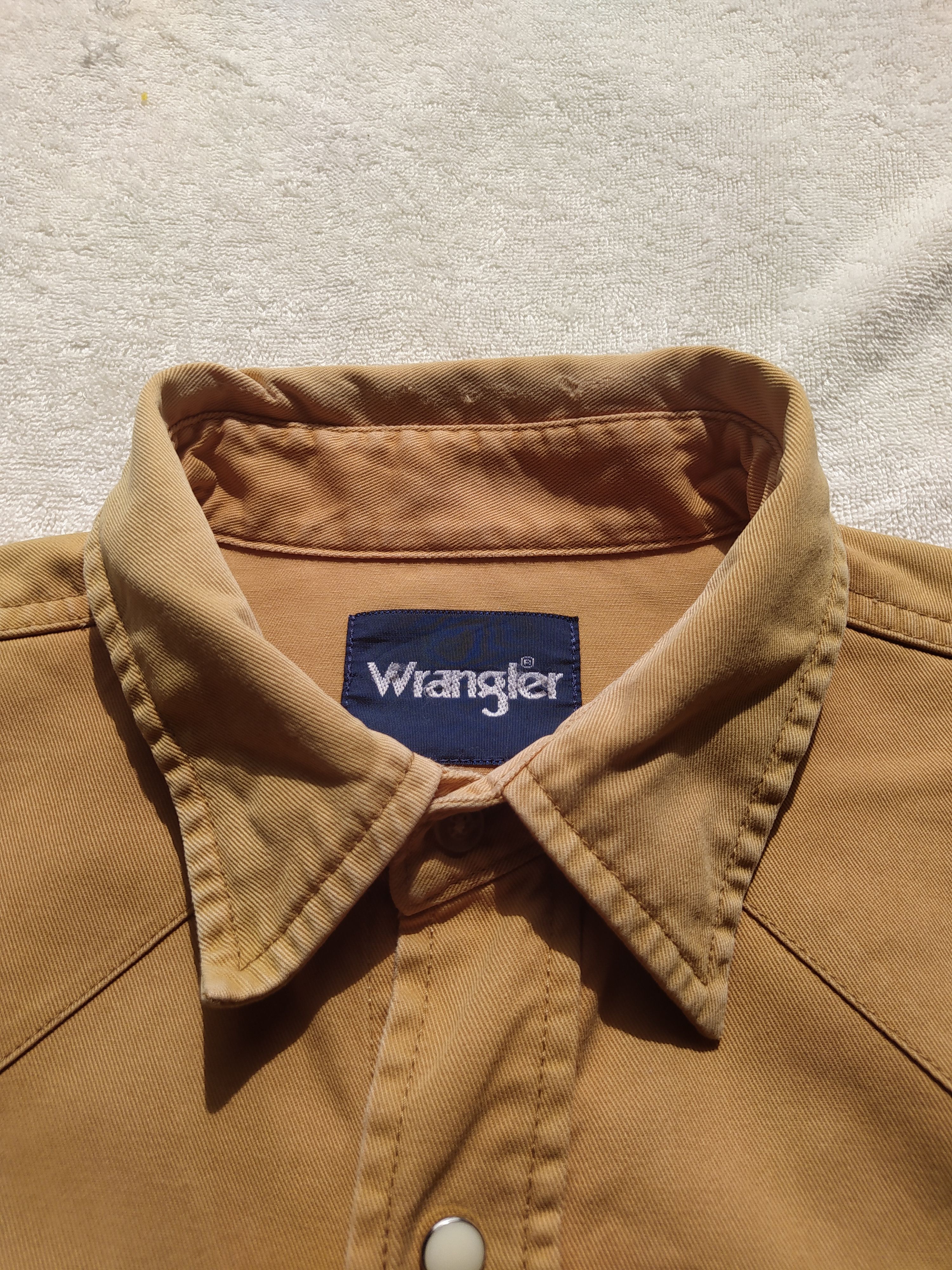 Japanese Brand × Vintage × Wrangler Vintage Wrangler sun faded snap button up Size US L / EU 52-54 / 3 - 9 Thumbnail