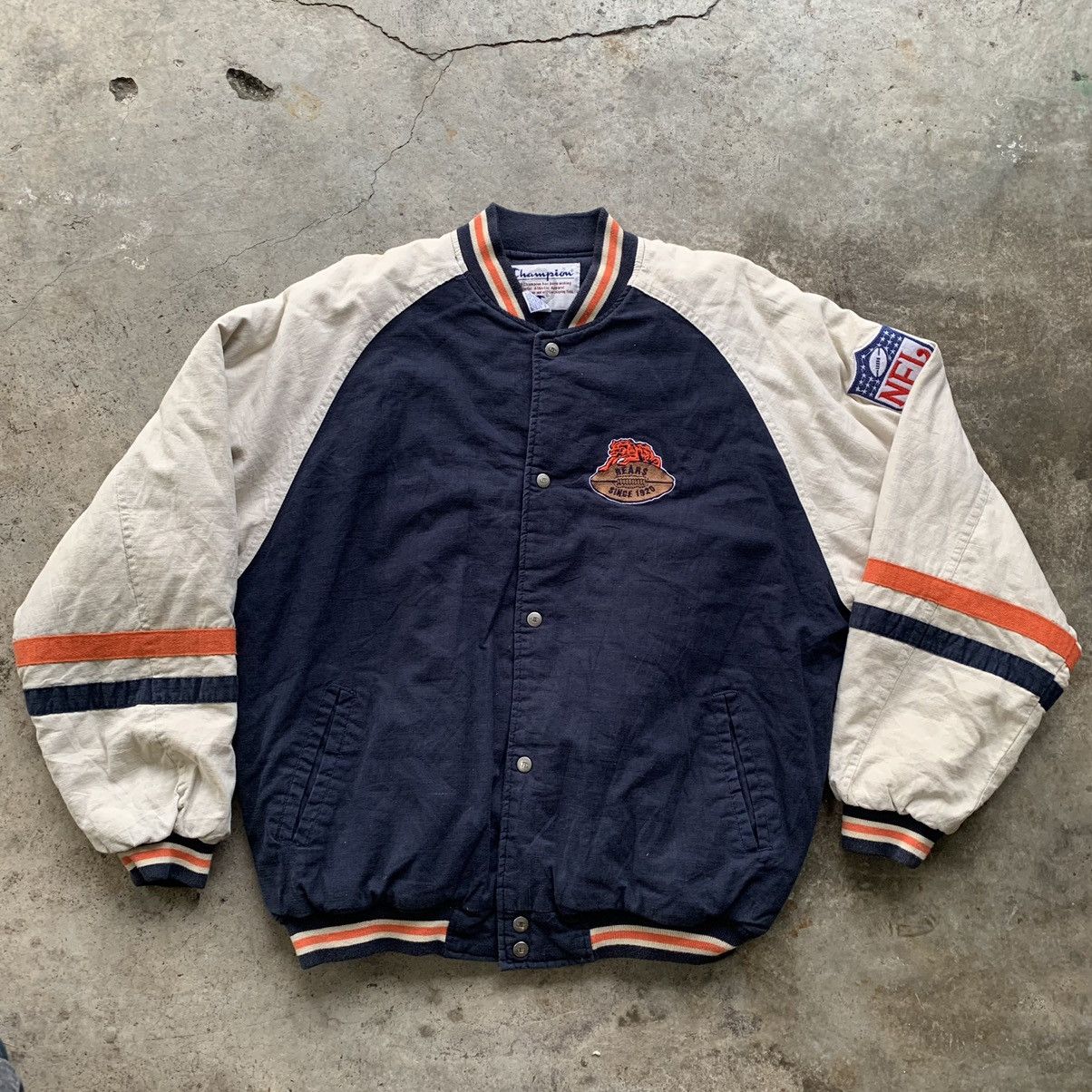Champion NFL BEARS x Champion vintage varsity style jacket Size US XL / EU 56 / 4 - 19 Thumbnail