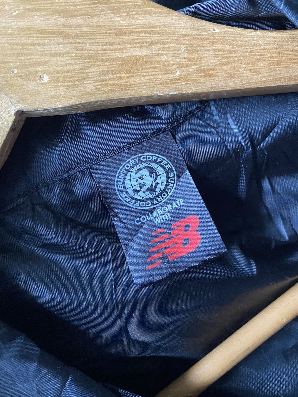 New Balance New Belance X Suntory Coffee Nylon Jacket Size US L / EU 52-54 / 3 - 7 Thumbnail