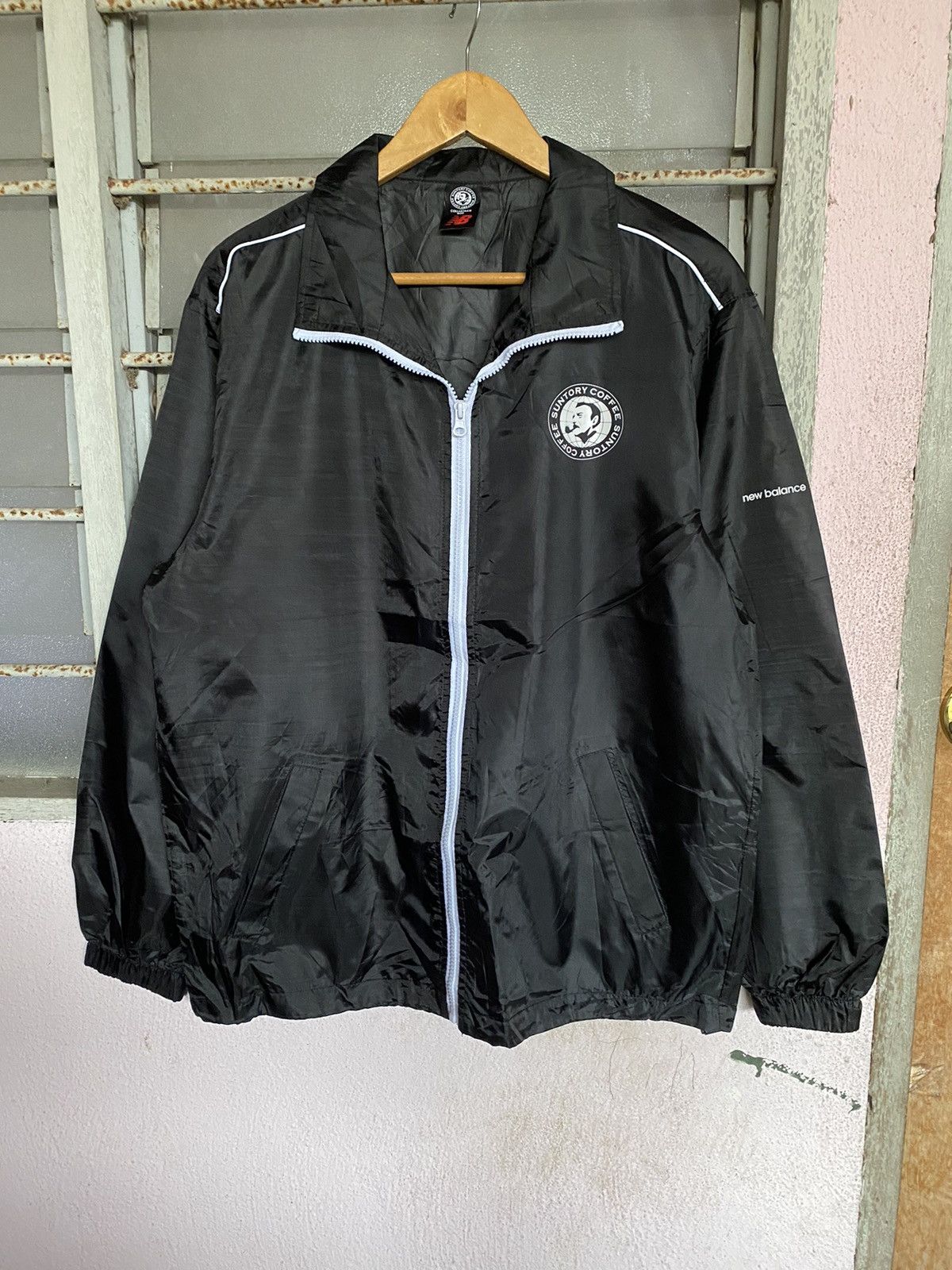 New Balance New Belance X Suntory Coffee Nylon Jacket Size US L / EU 52-54 / 3 - 5 Thumbnail