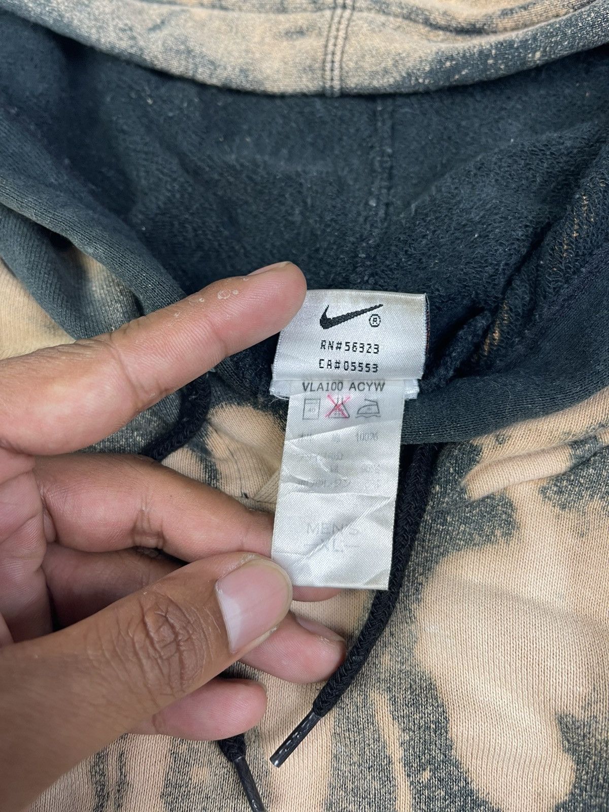 Nike × Vintage 90s Nike Acid wash Hoodies Size US L / EU 52-54 / 3 - 8 Thumbnail