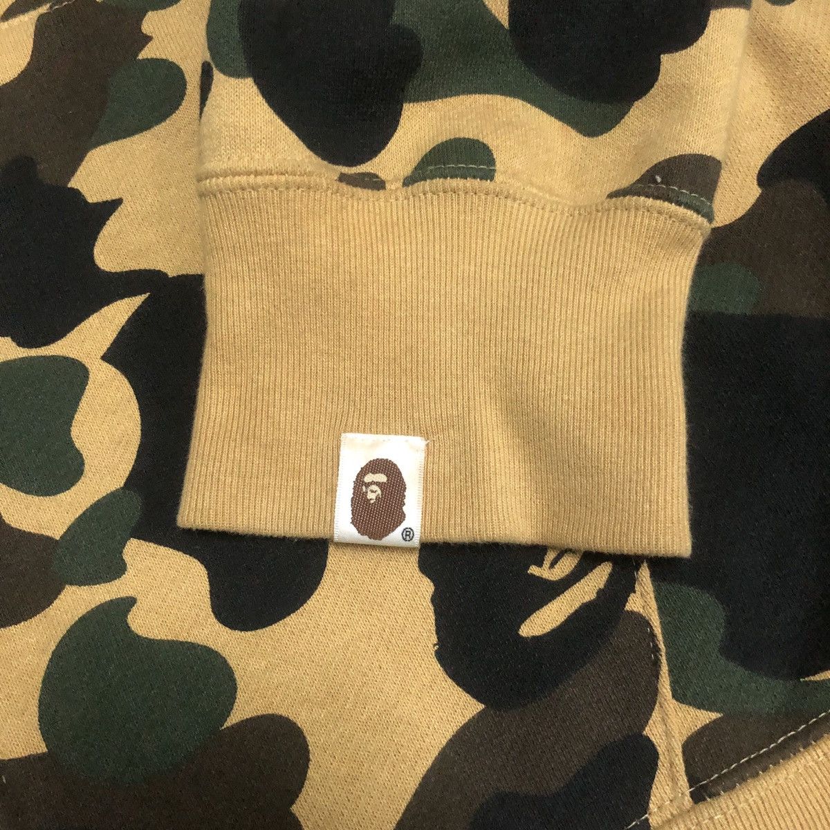 Bape OG A Bathing Ape 1st Camo Full Zip Hoodie Japan Size US L / EU 52-54 / 3 - 3 Thumbnail