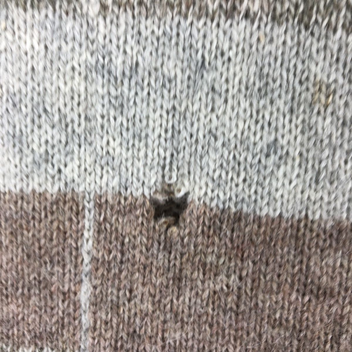 Japanese Brand Vintage 80's Knitwear Wool Sweater Checker by Slowly Life Size US S / EU 44-46 / 1 - 7 Thumbnail