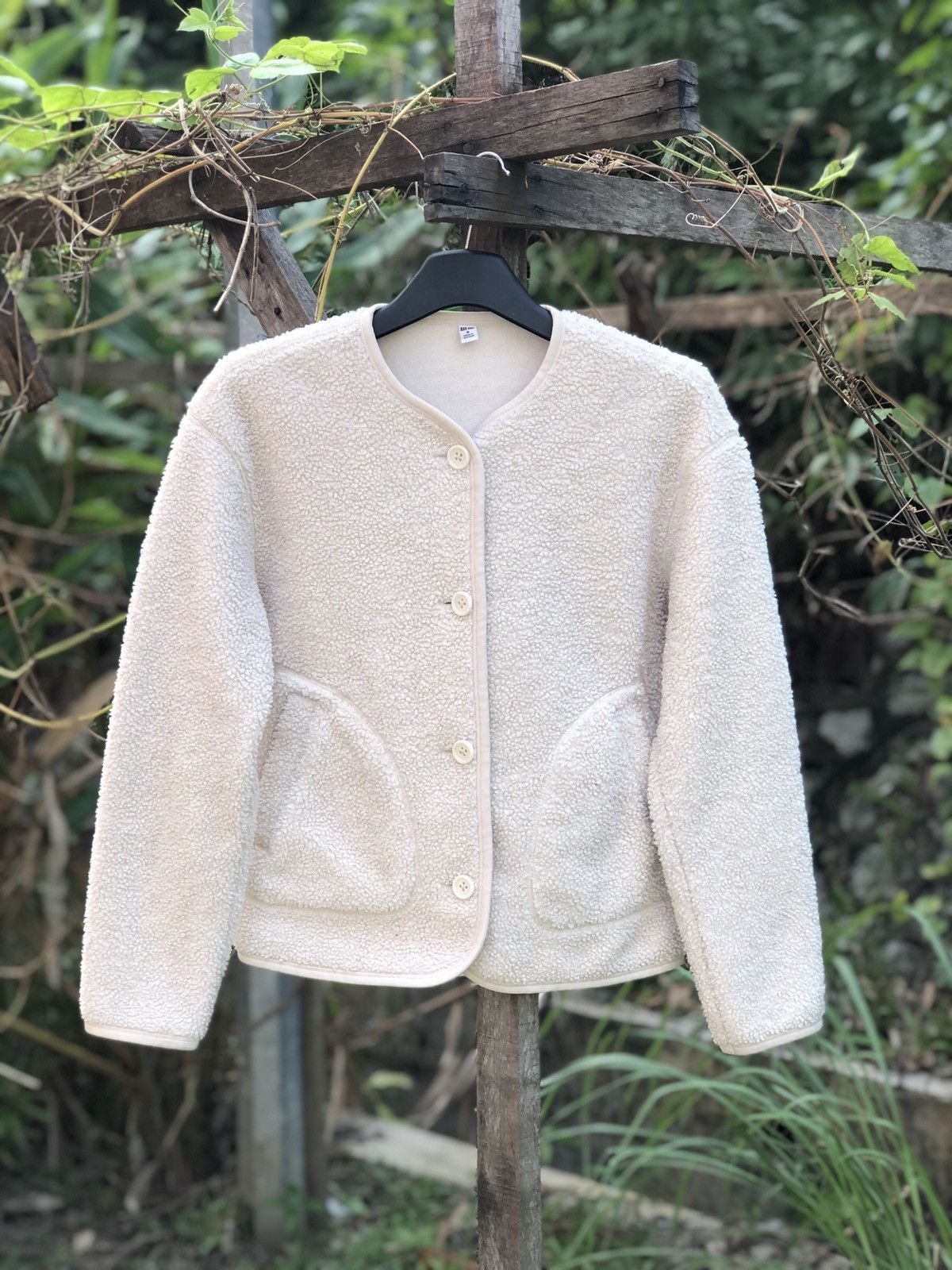Uniqlo Uniqlo Deep Pile Cardigan Jacket Button up Size US S / EU 44-46 / 1 - 1 Thumbnail
