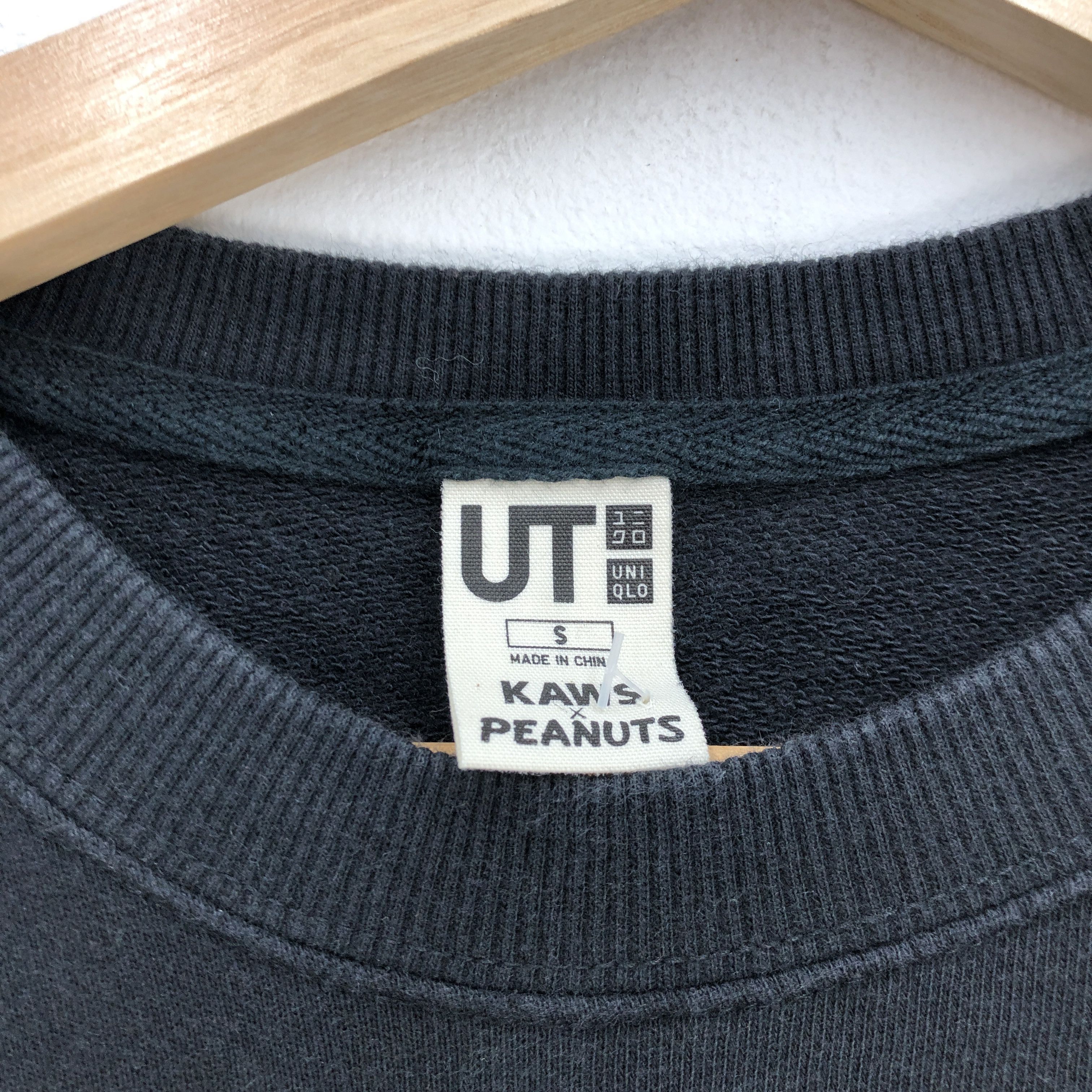 Kaws × Peanuts Kaws X Peanut Sweatshirt Cartoon Kaws Sweatshirt Size S / US 4 / IT 40 - 4 Thumbnail