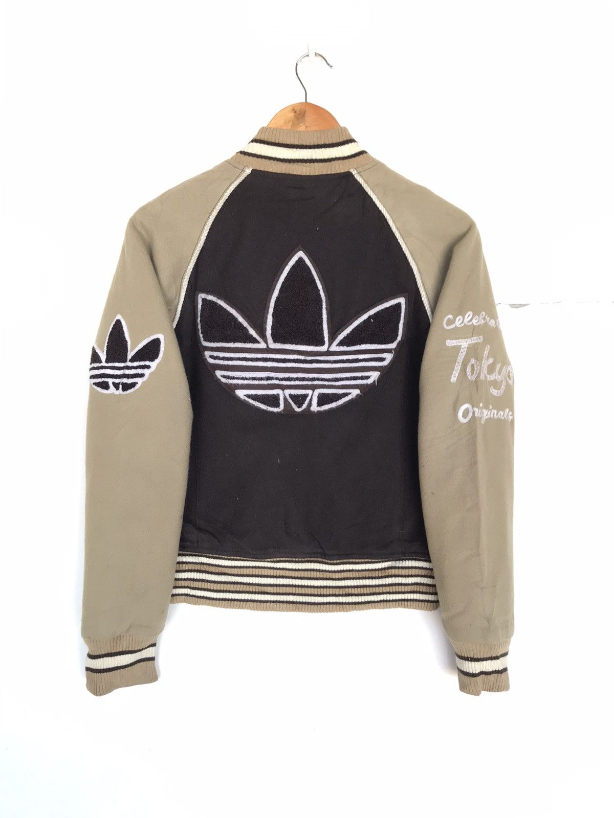 Adidas Vintage Adidas Trefoil Big Logo Varsity Jacket Small Size Size US S / EU 44-46 / 1 - 4 Thumbnail