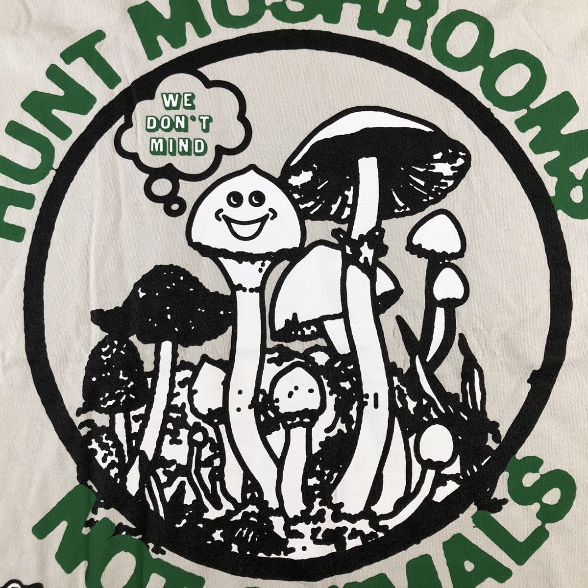 Online Ceramics Online Ceramics Mushroom House Hunt Mushrooms Not Animals Size US XXL / EU 58 / 5 - 4 Thumbnail