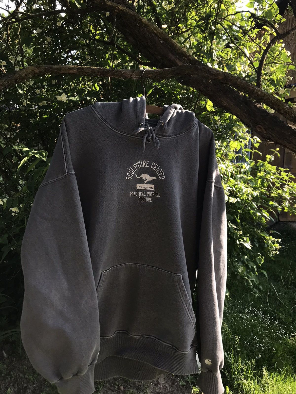 Carhartt Carhartt x new balance hoodie sculpture centre Size US XL / EU 56 / 4 - 2 Thumbnail