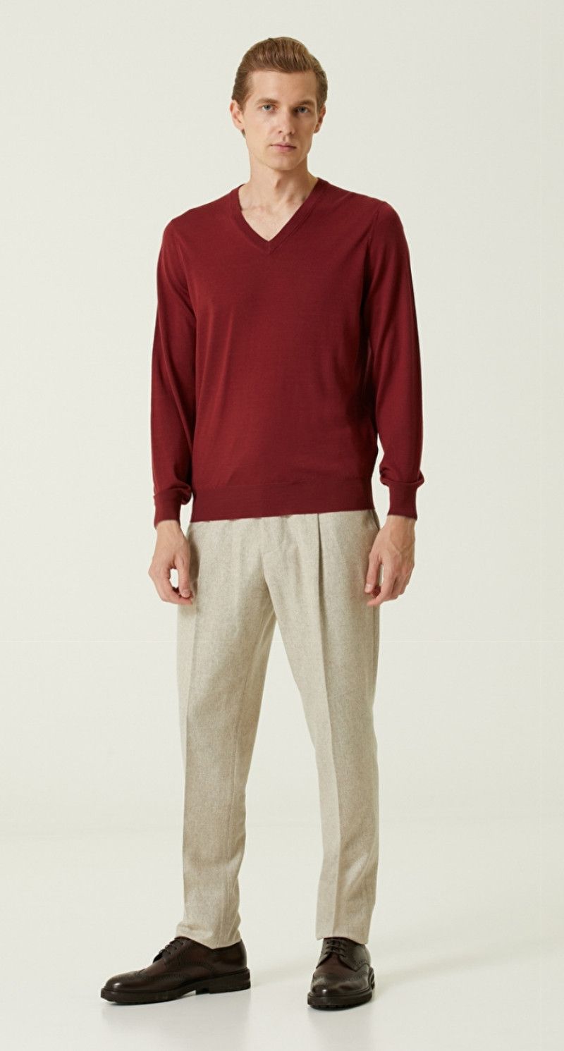 Brunello Cucinelli BRUNELLO CUCINELLI burgundy v-neck wool cashmere sweater S Size US S / EU 44-46 / 1 - 2 Thumbnail