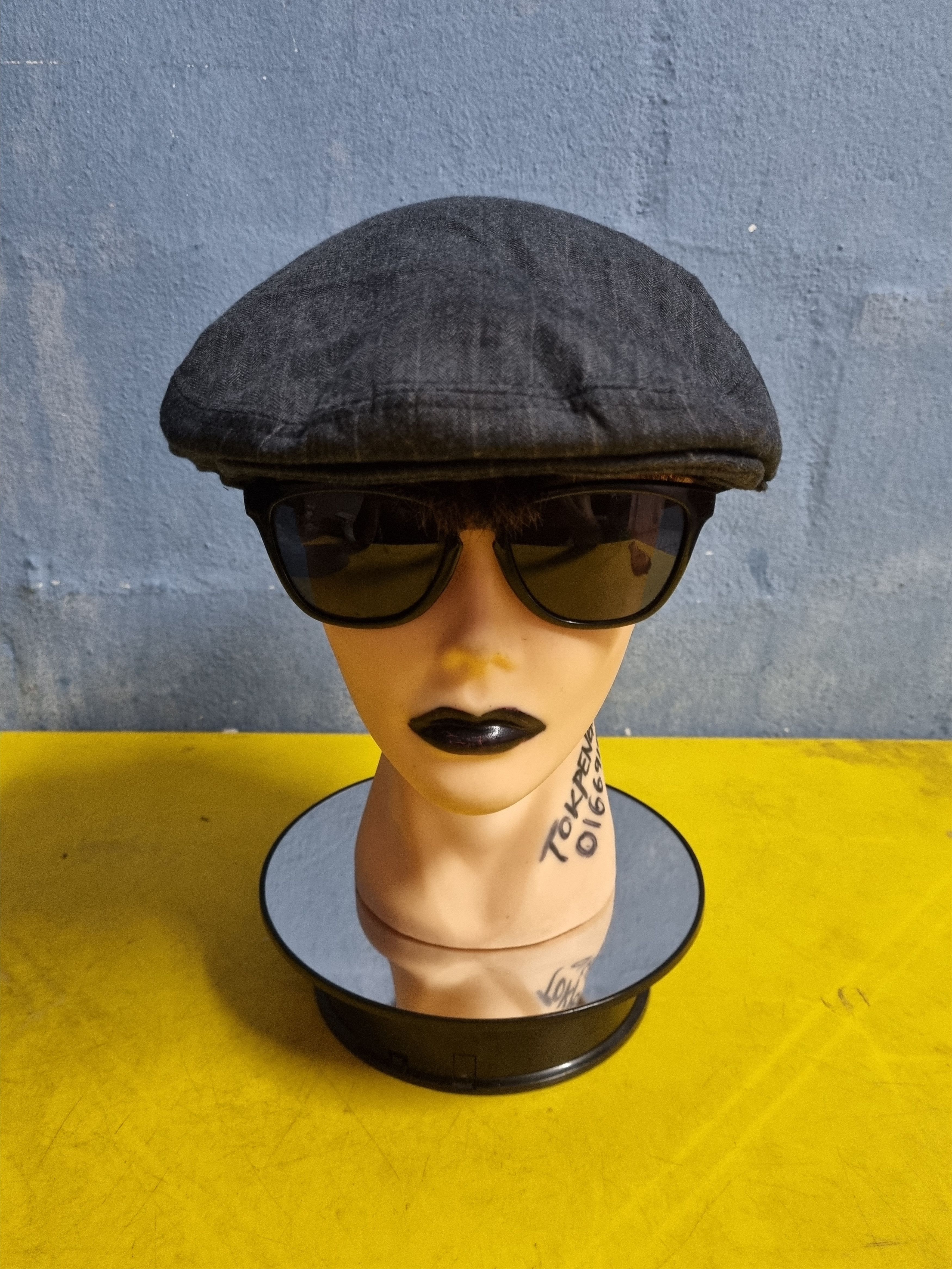 Banana Republic Vintage Banana Republic Beretta Hats Size ONE SIZE - 1 Thumbnail