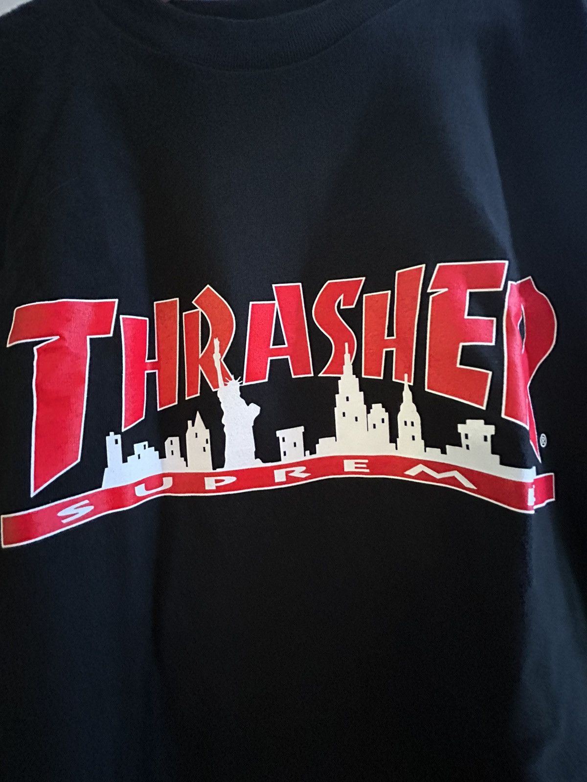 Supreme × Thrasher SUPREME x THRASHER Skyline Tee FW21 Size US M / EU 48-50 / 2 - 2 Thumbnail