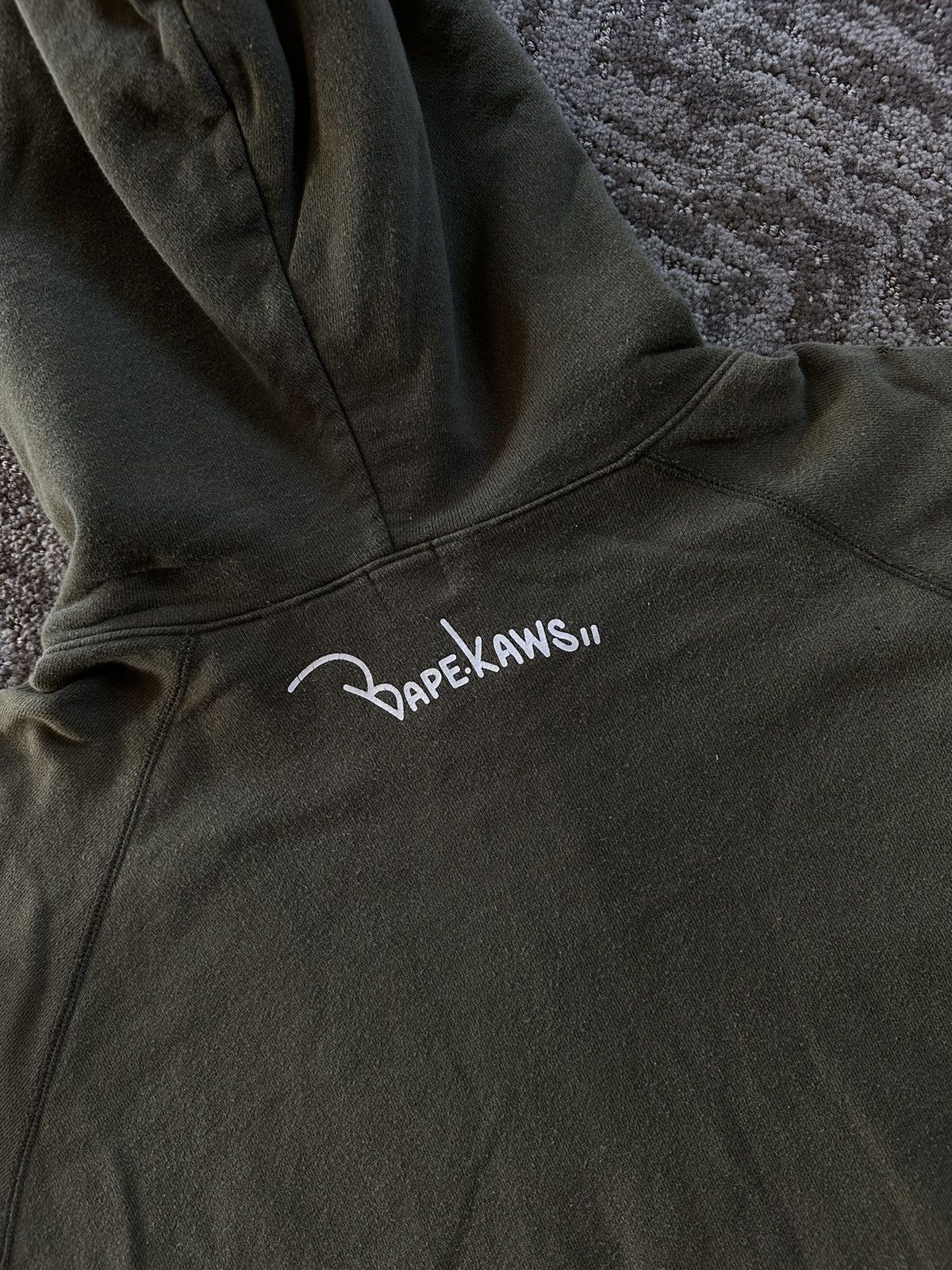 Bape × Kaws Bape kaws bendy full zip Size US L / EU 52-54 / 3 - 5 Thumbnail