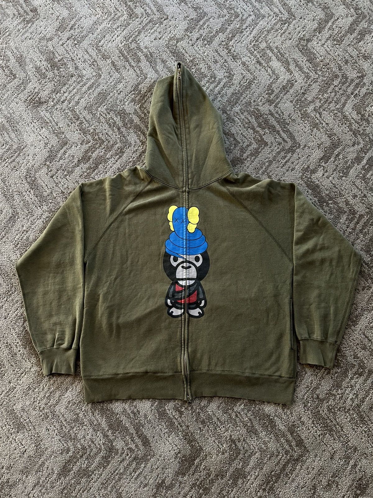 Bape × Kaws Bape kaws bendy full zip Size US L / EU 52-54 / 3 - 1 Thumbnail