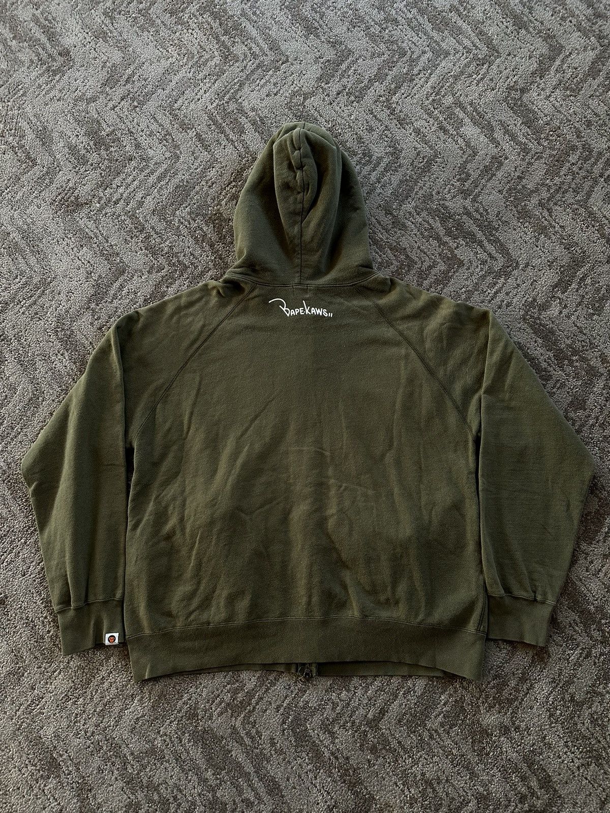 Bape × Kaws Bape kaws bendy full zip Size US L / EU 52-54 / 3 - 4 Thumbnail