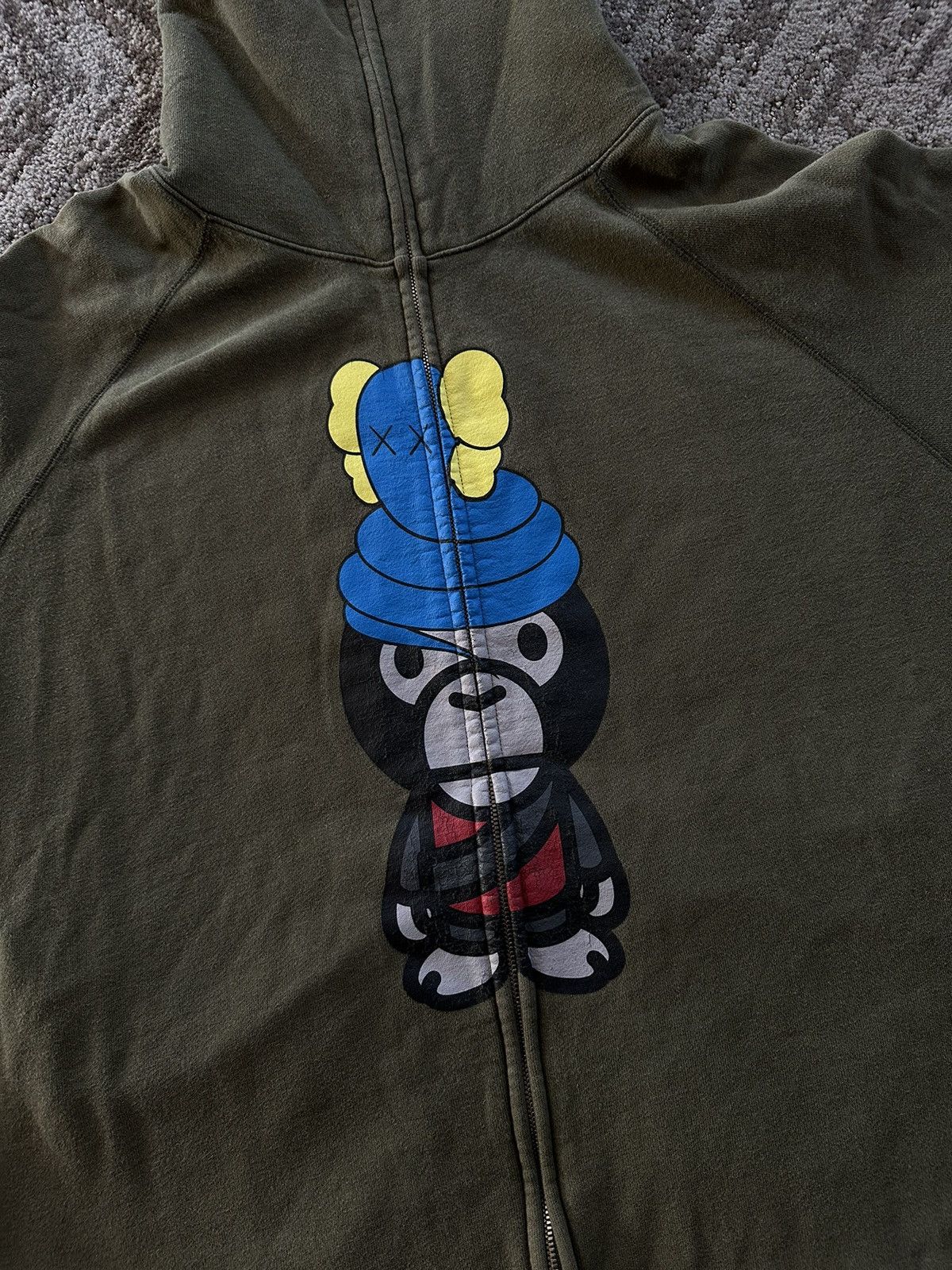Bape × Kaws Bape kaws bendy full zip Size US L / EU 52-54 / 3 - 2 Thumbnail