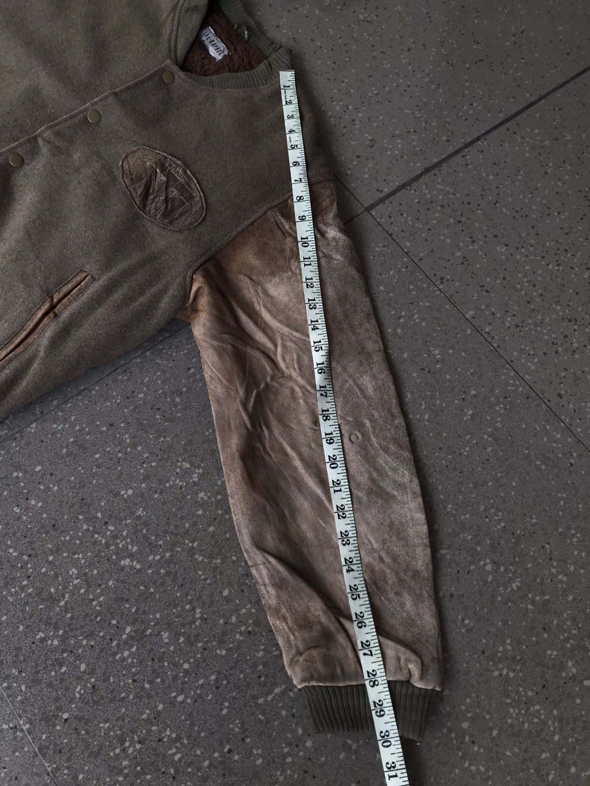 Japanese Brand Vintage Leather Varsity Jacket Sherpa Travis Scott Style Size US L / EU 52-54 / 3 - 8 Thumbnail