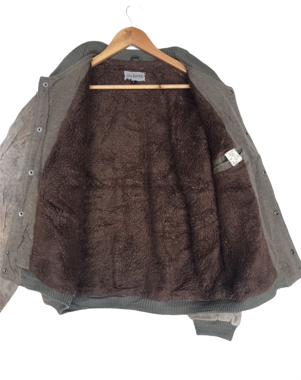 Japanese Brand Vintage Leather Varsity Jacket Sherpa Travis Scott Style Size US L / EU 52-54 / 3 - 2 Thumbnail