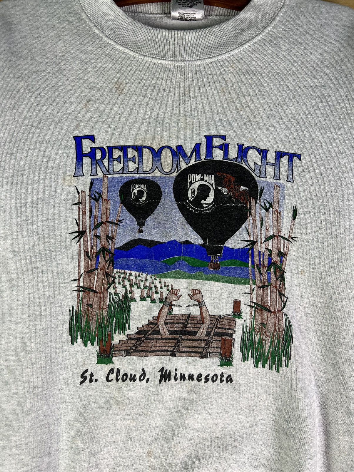 Fruit Of The Loom × Vintage Vintage Sweatshirt 90’s Freedom Flight Pow Mia Size US XXL / EU 58 / 5 - 3 Thumbnail