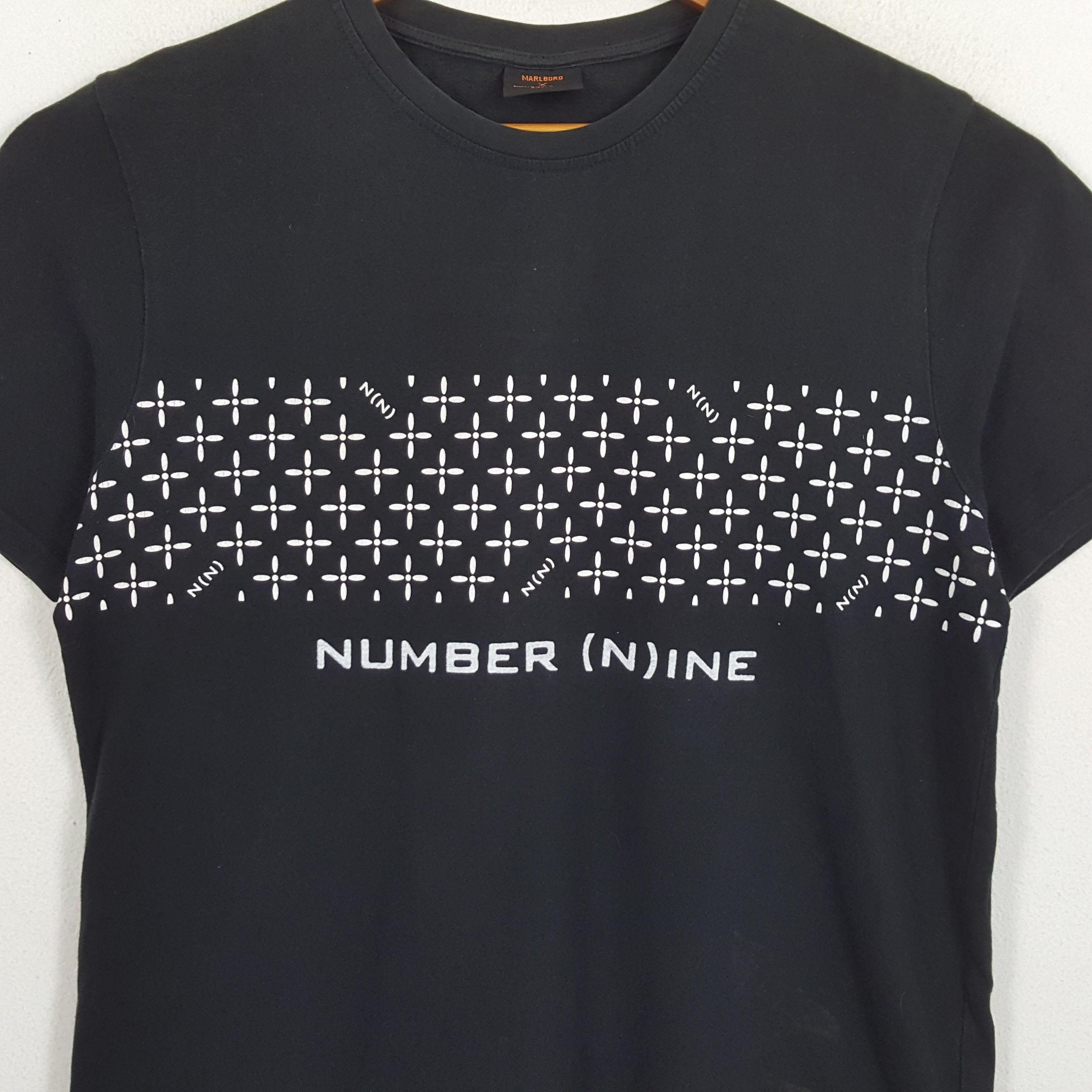 Japanese Brand × Number (N)ine × Vintage Vintage NUMBER (N)INE x Marlboro Japanese Brand T-Shirts Size US L / EU 52-54 / 3 - 2 Thumbnail