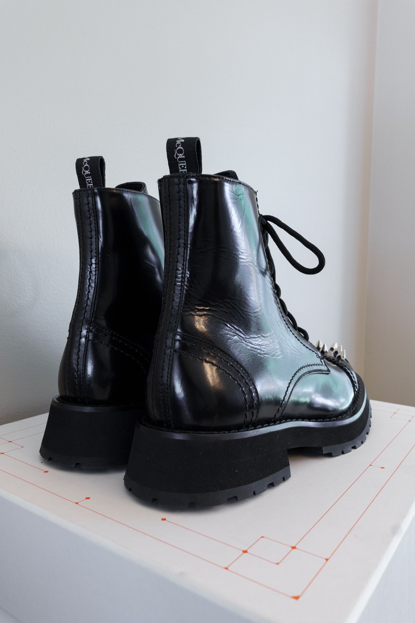 Alexander McQueen BNIB Alexander McQueen Punk Stud Toe Boots sz 41 Size US 8 / EU 41 - 10 Thumbnail