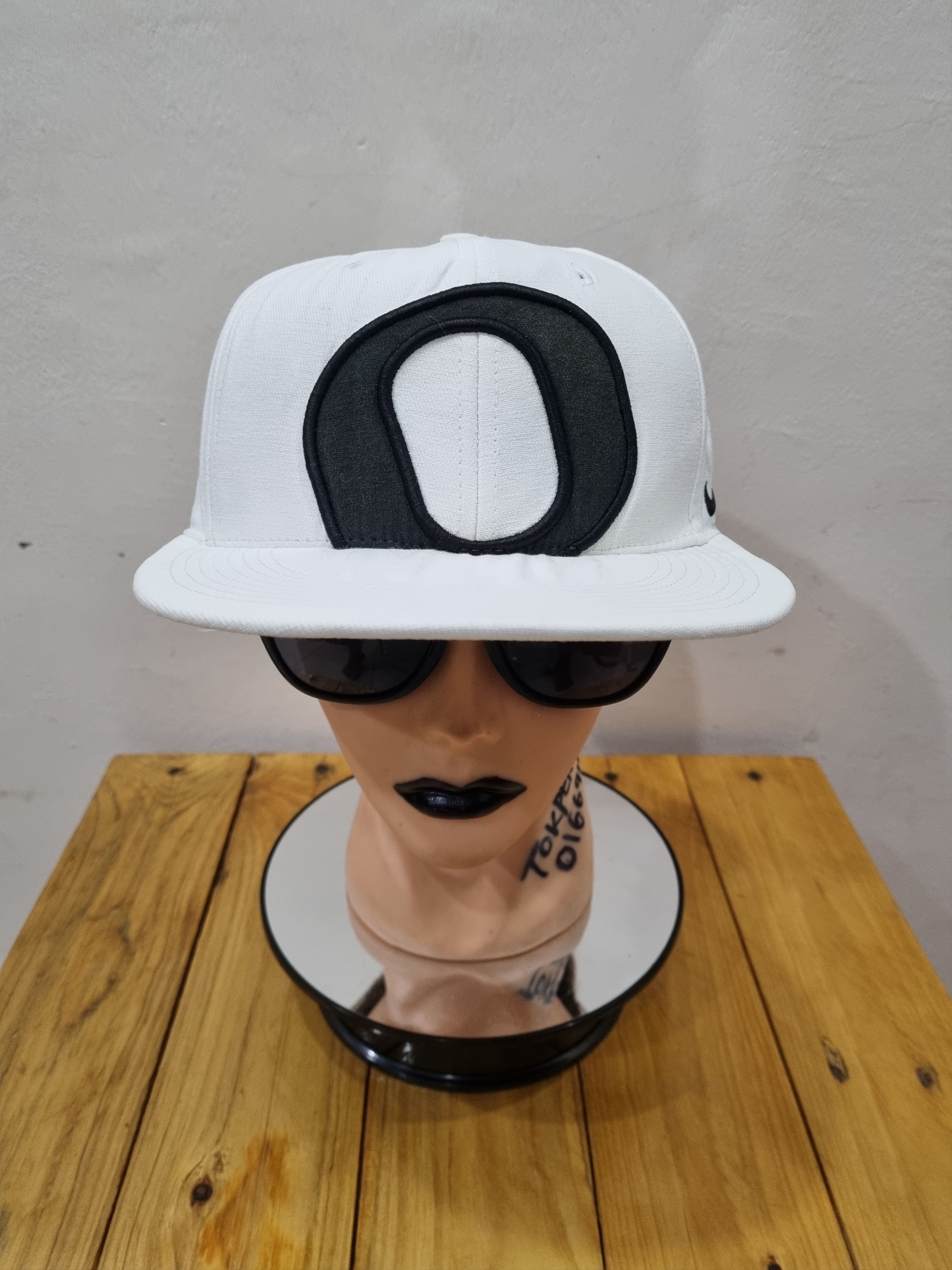 🔥FINAL PRICE DROP🔥Nike Vintage Hat x Street Fashion