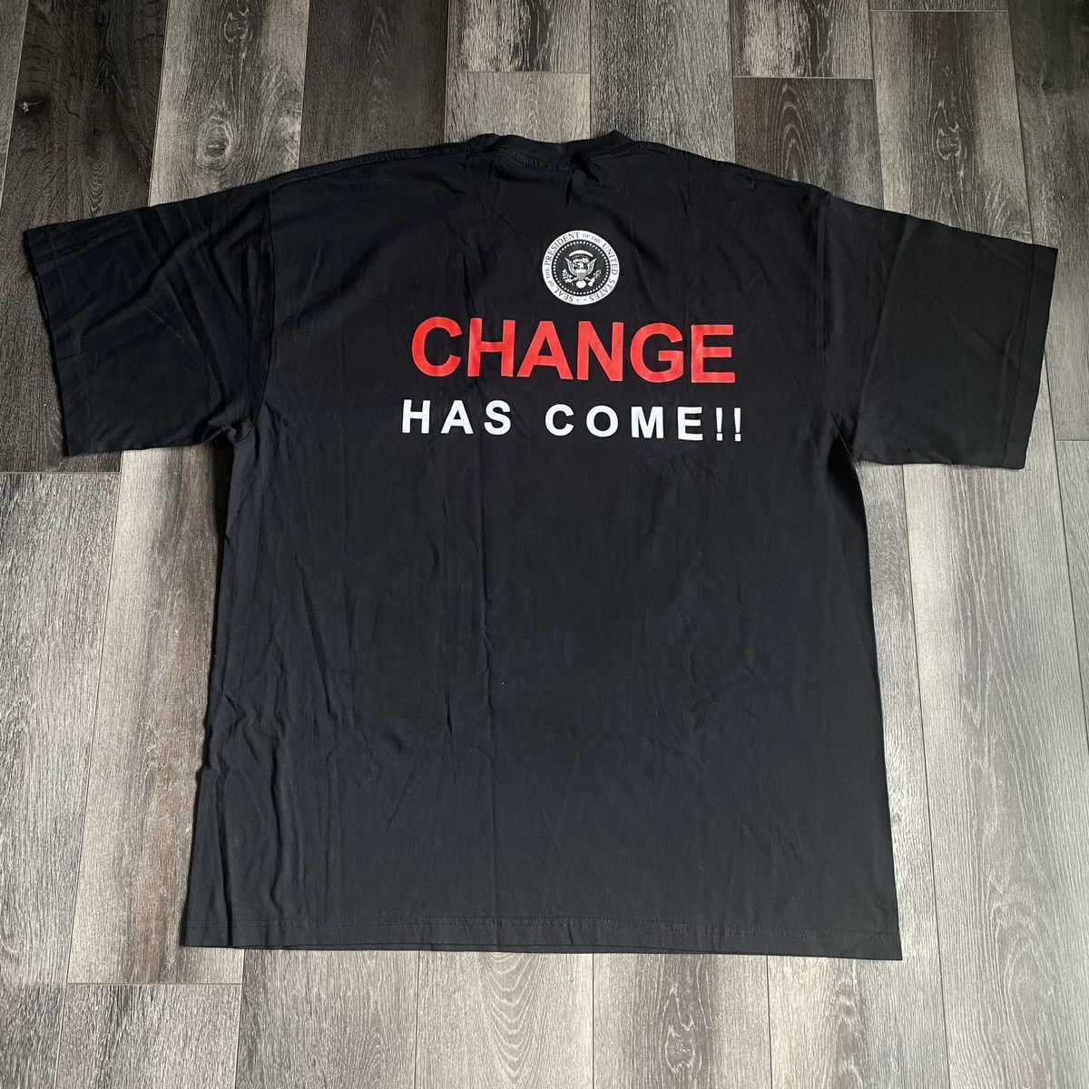 Rap Tees New Vintage 2000s Barack Obama Commander in Chief Logo Tee Size US XXL / EU 58 / 5 - 2 Thumbnail