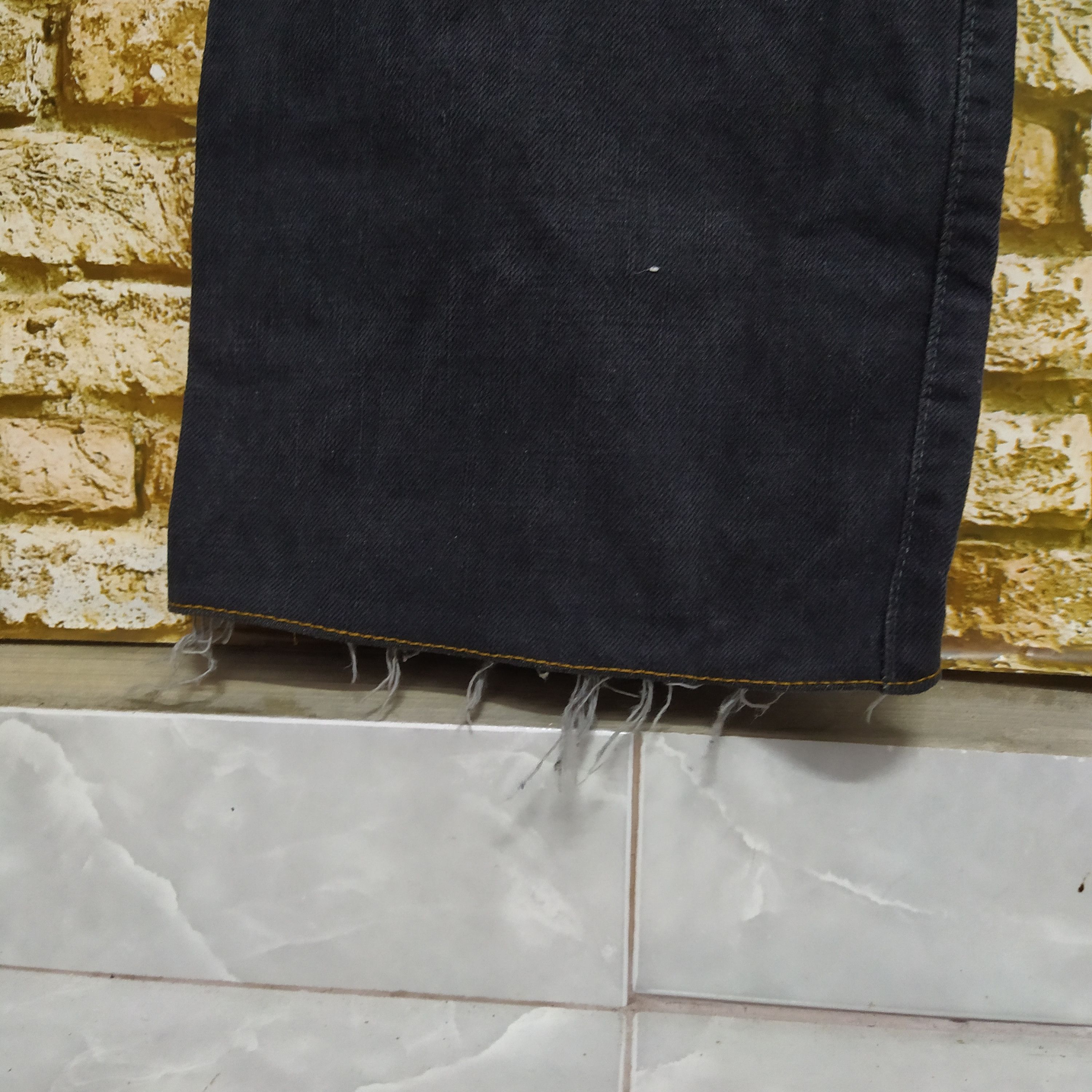 HOLLYWOOD RANCH MARKET HRM HOLLYWOOD RANCH MARKET JAPAN SELVEDGE DENIM (D277) w34 Size US 34 / EU 50 - 2 Thumbnail