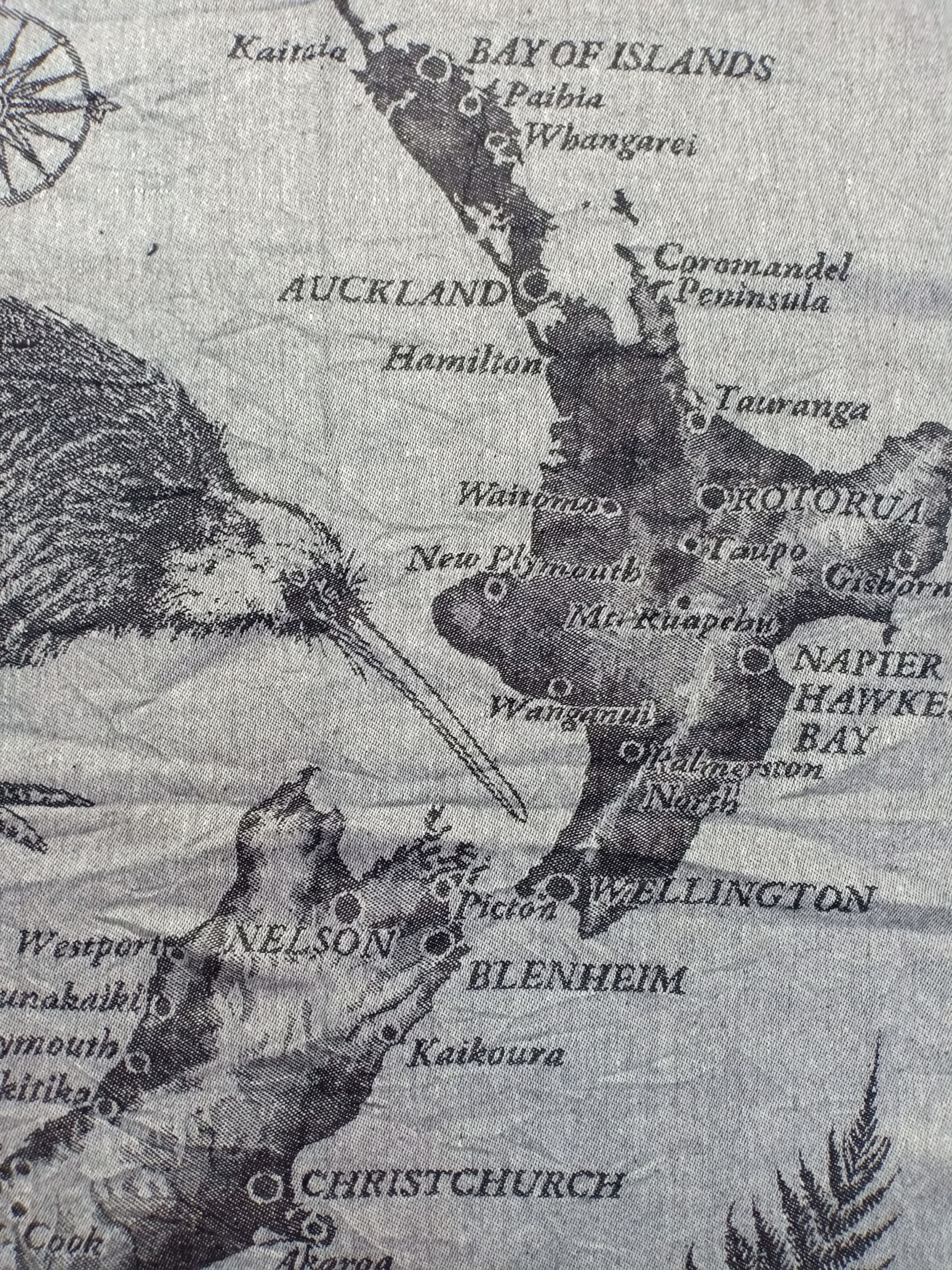 Other Rare New Zealand by Pro Kiwi Handkerchief bandana scarf Size ONE SIZE - 2 Thumbnail