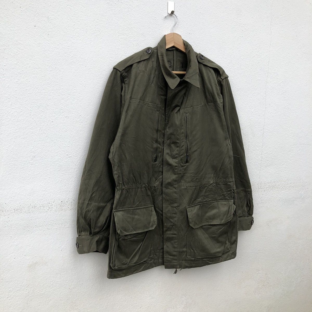 Vintage VINTAGE COVETRA MERVILLE 1965 MILITARY COLLECTIONS JACKET Size US L / EU 52-54 / 3 - 2 Thumbnail