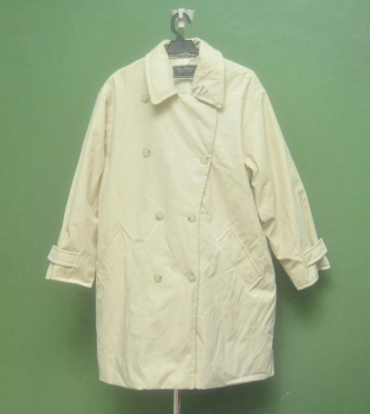 image of Italian Designers x Max Mara Vintage Max Mara Long Jacket Travis Scott Fashion Style in Cream (Size