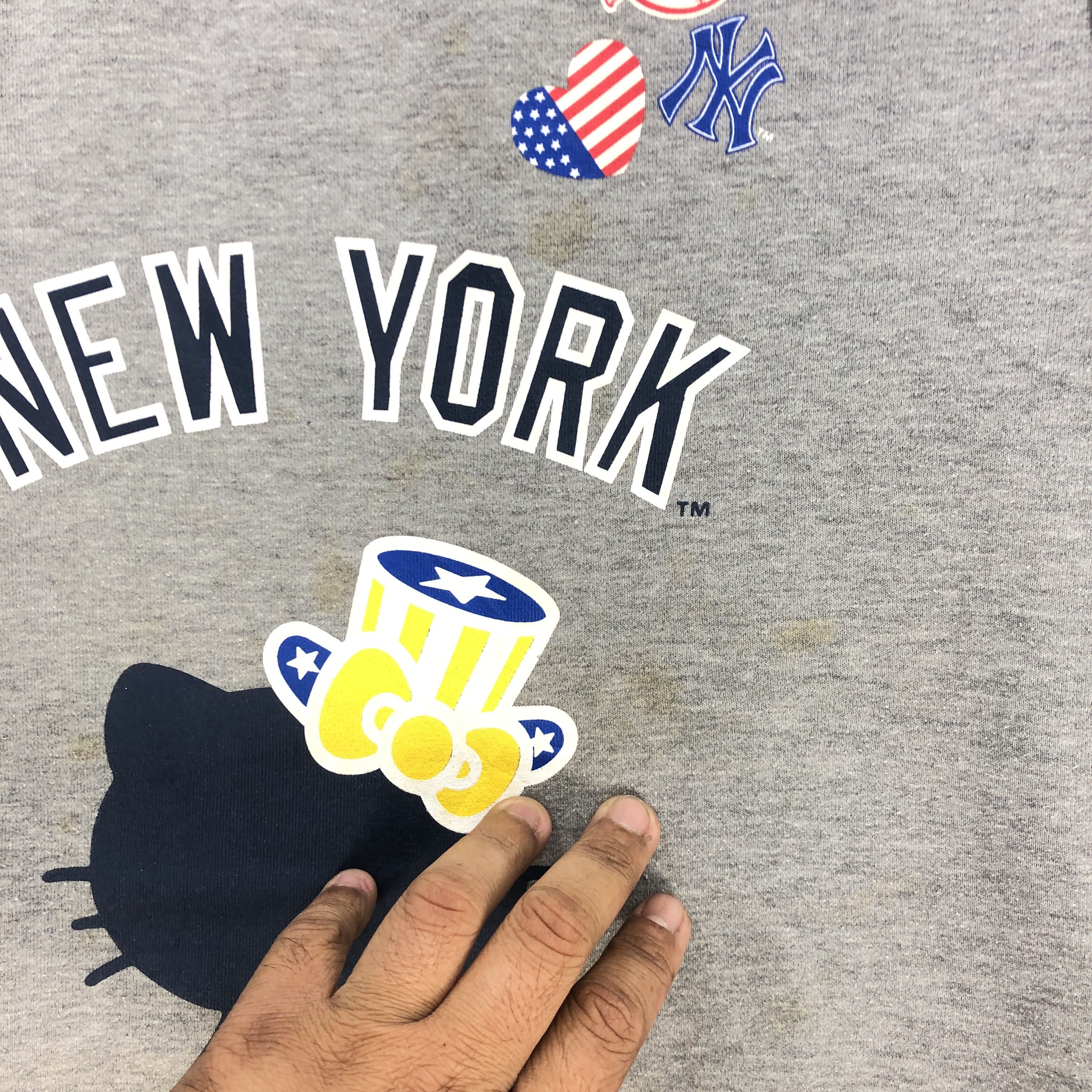 Cartoon Network × MLB × New York Yankees Vintage Hello Kitty New York Yankees Sweatshirt MLB Sweater Size US M / EU 48-50 / 2 - 5 Thumbnail