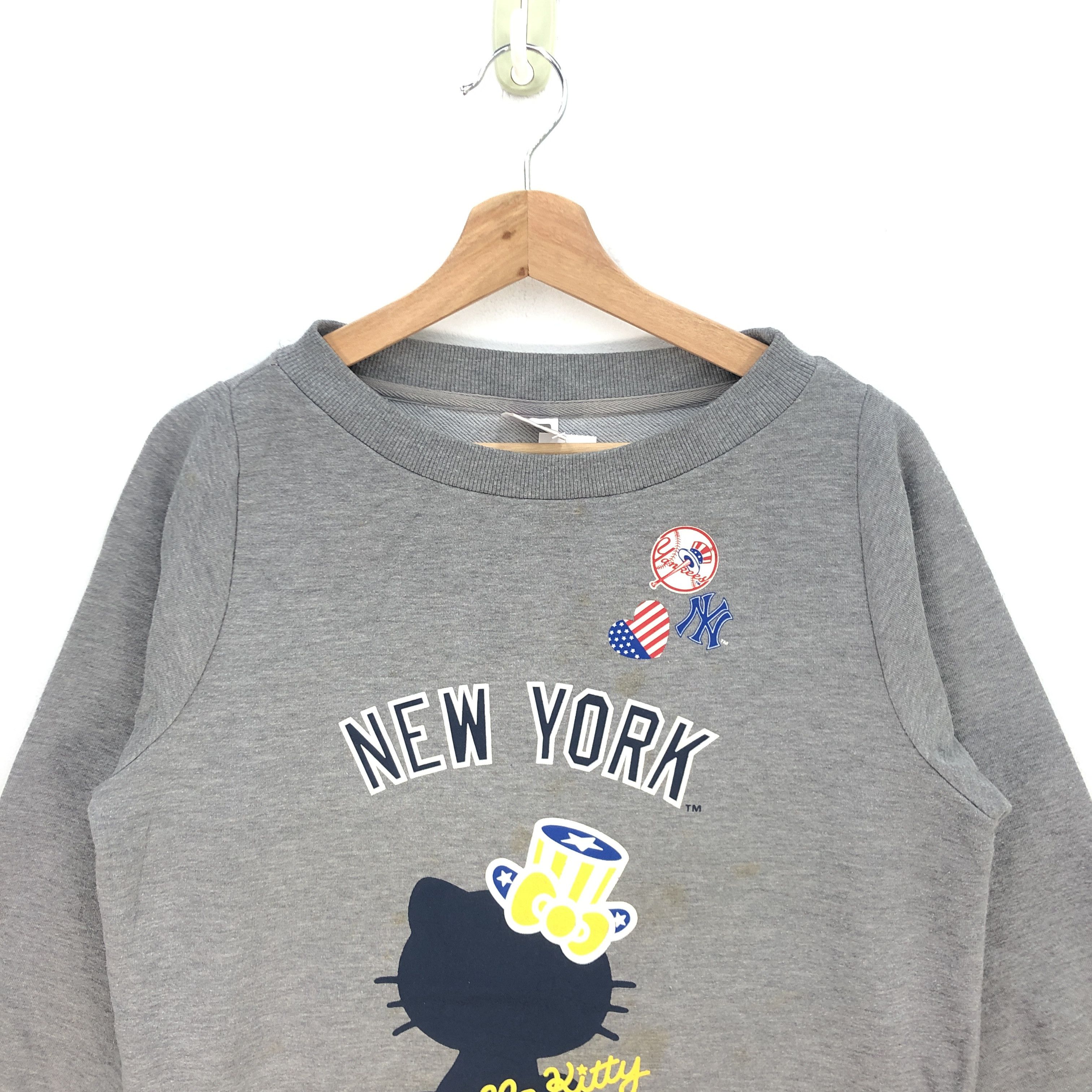 Cartoon Network × MLB × New York Yankees Vintage Hello Kitty New York Yankees Sweatshirt MLB Sweater Size US M / EU 48-50 / 2 - 3 Thumbnail