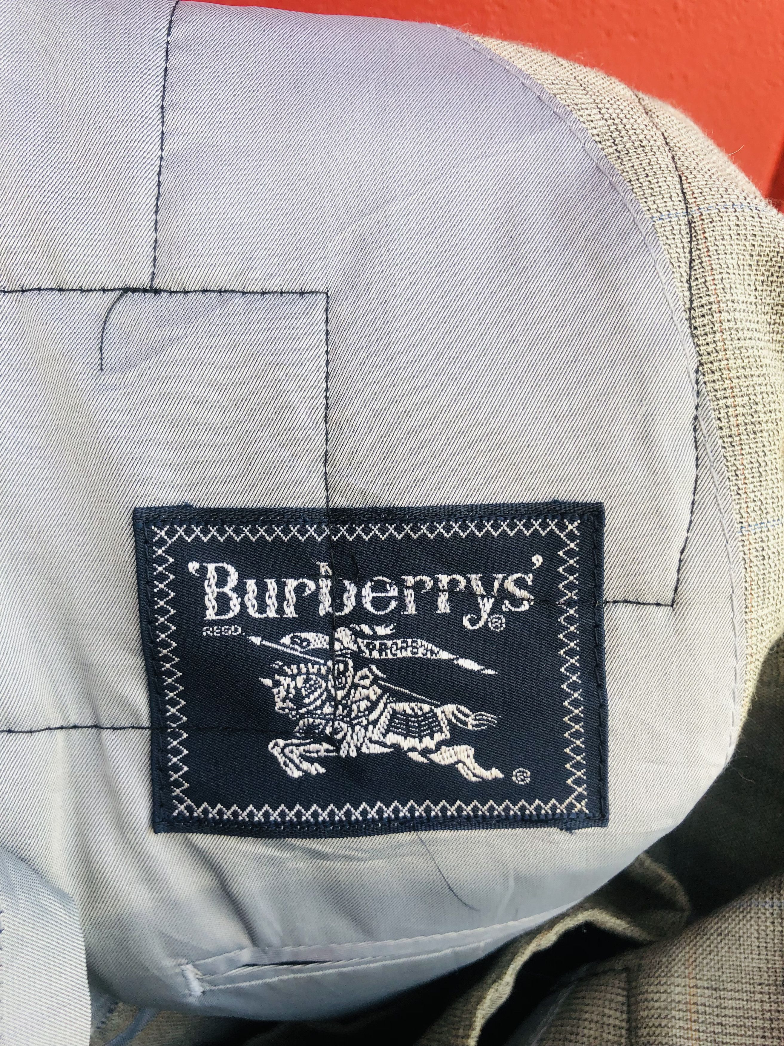 Burberry × Japanese Brand Vintage Burberrys Distressed Custom Travis Scott Style Size US M / EU 48-50 / 2 - 10 Thumbnail