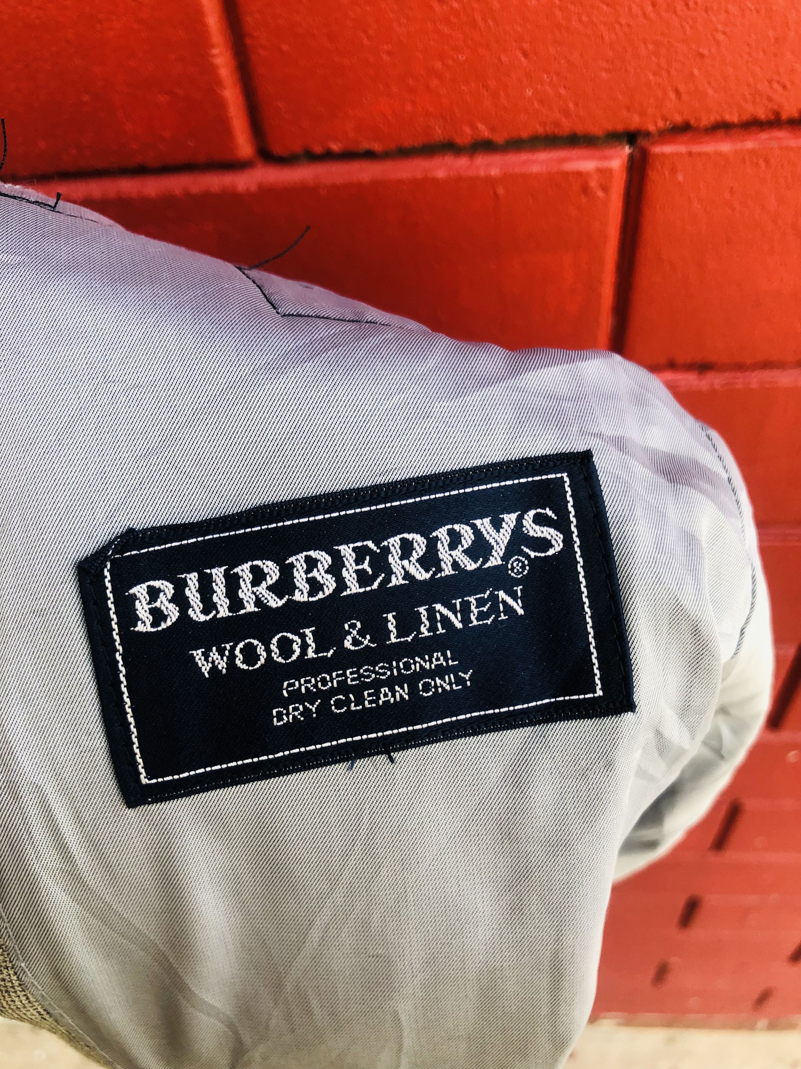 Burberry × Japanese Brand Vintage Burberrys Distressed Custom Travis Scott Style Size US M / EU 48-50 / 2 - 9 Thumbnail