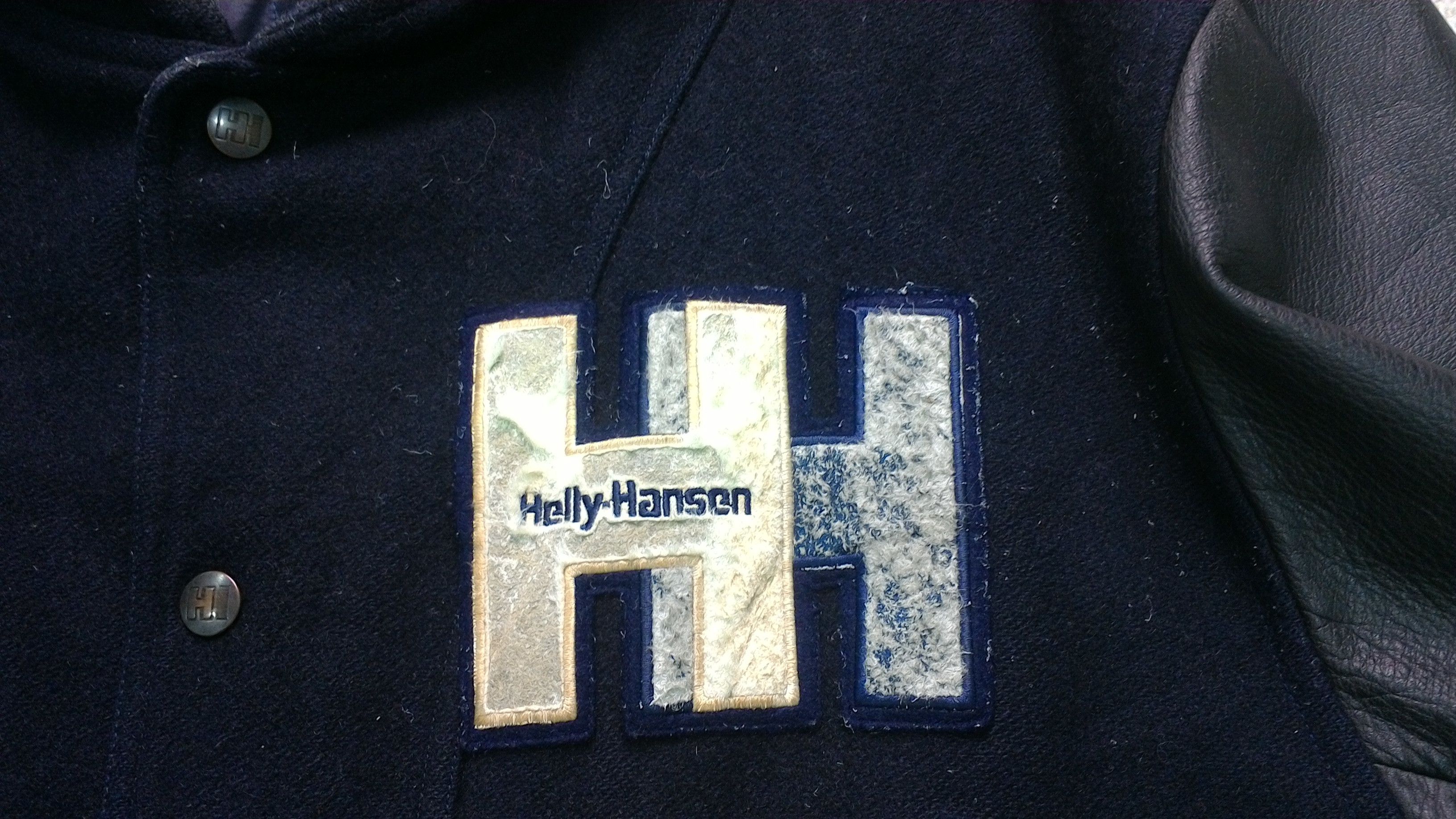 Helly Hansen VINTAGE HELLY HANSEN EMBROIDERY LEATHER VARSITY JACKET Size US L / EU 52-54 / 3 - 4 Thumbnail