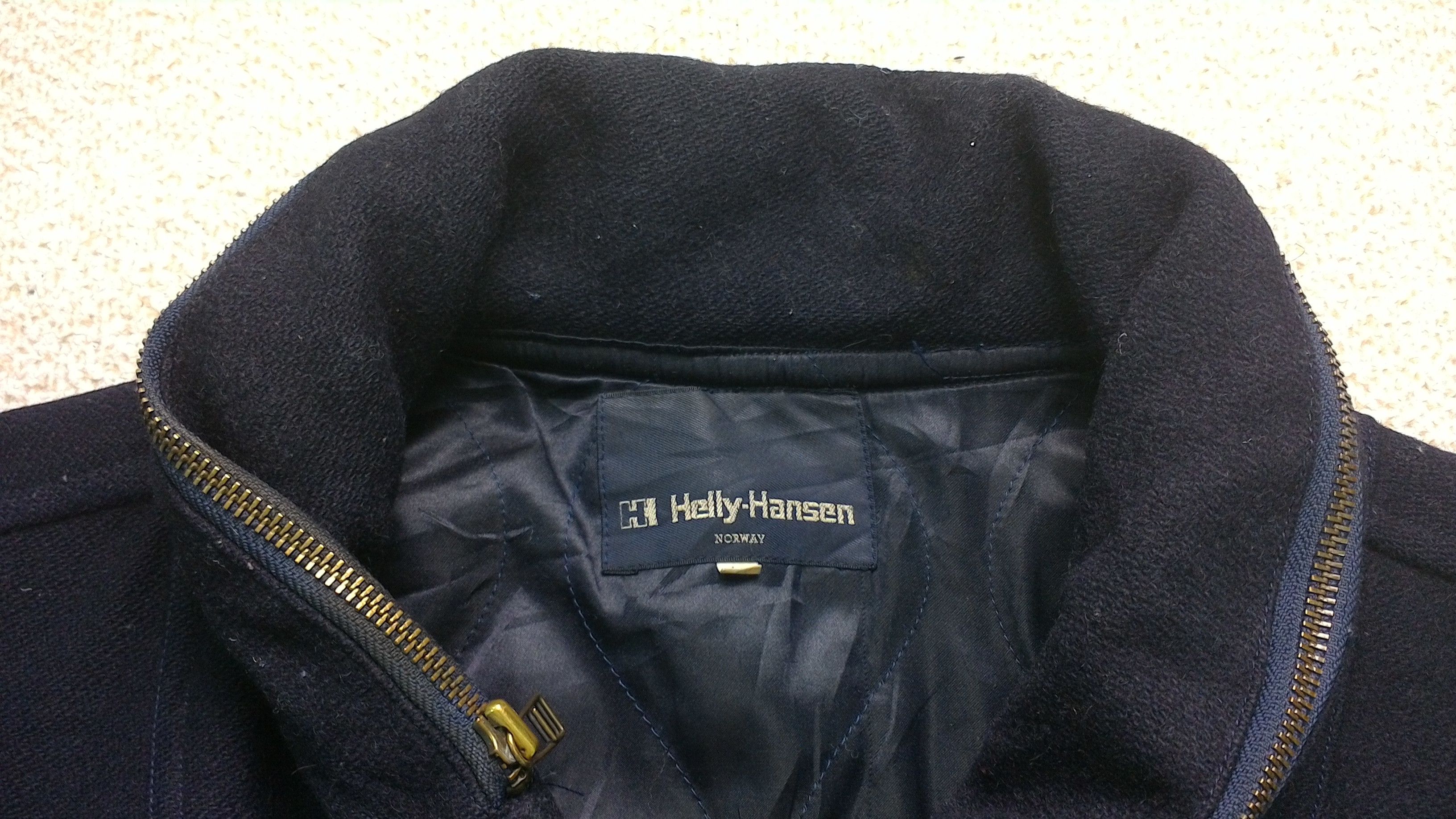 Helly Hansen VINTAGE HELLY HANSEN EMBROIDERY LEATHER VARSITY JACKET Size US L / EU 52-54 / 3 - 8 Thumbnail