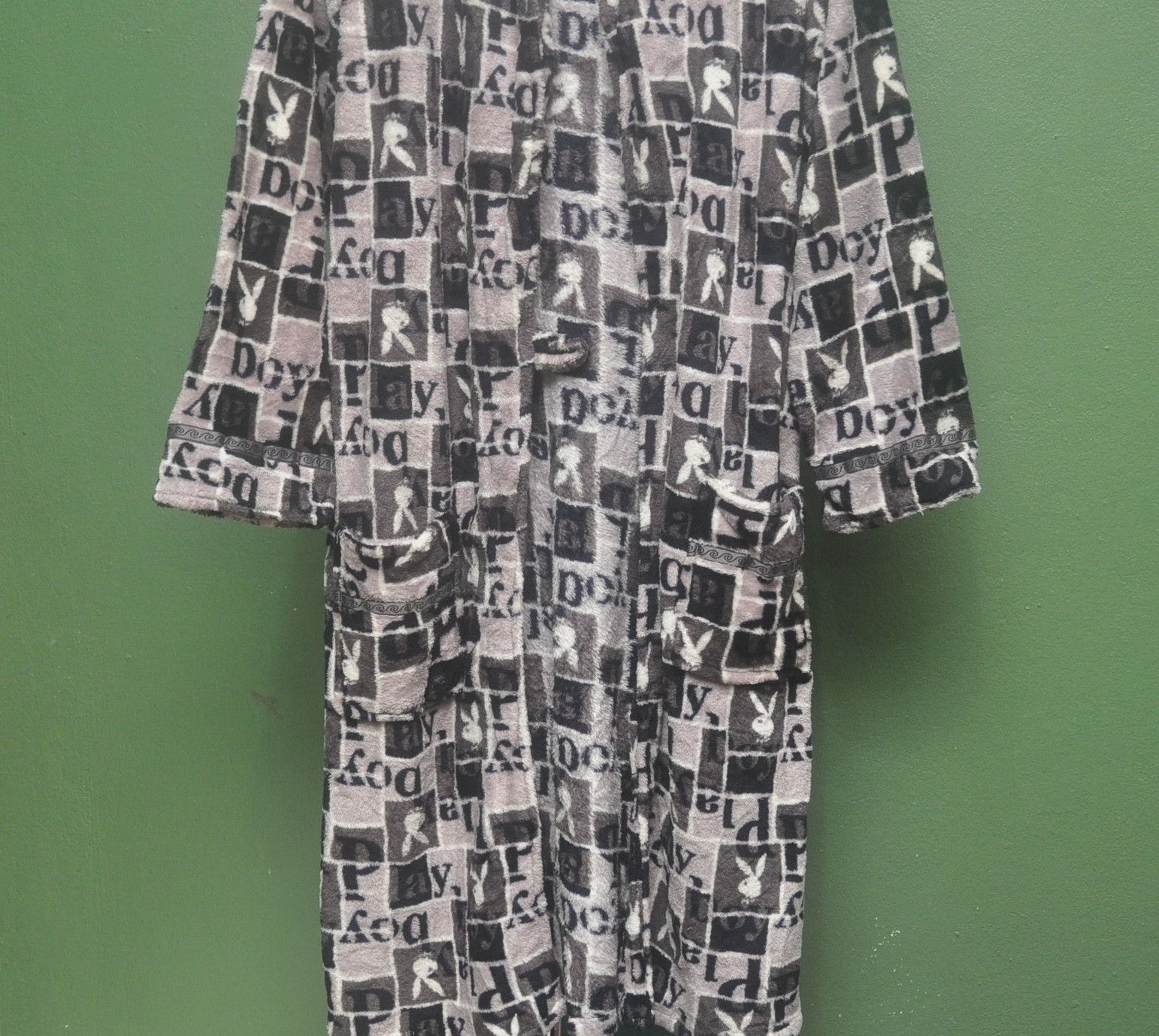 Japanese Brand × Vintage Vintage Long Bath Towel Not Playboy Size US L / EU 52-54 / 3 - 4 Thumbnail