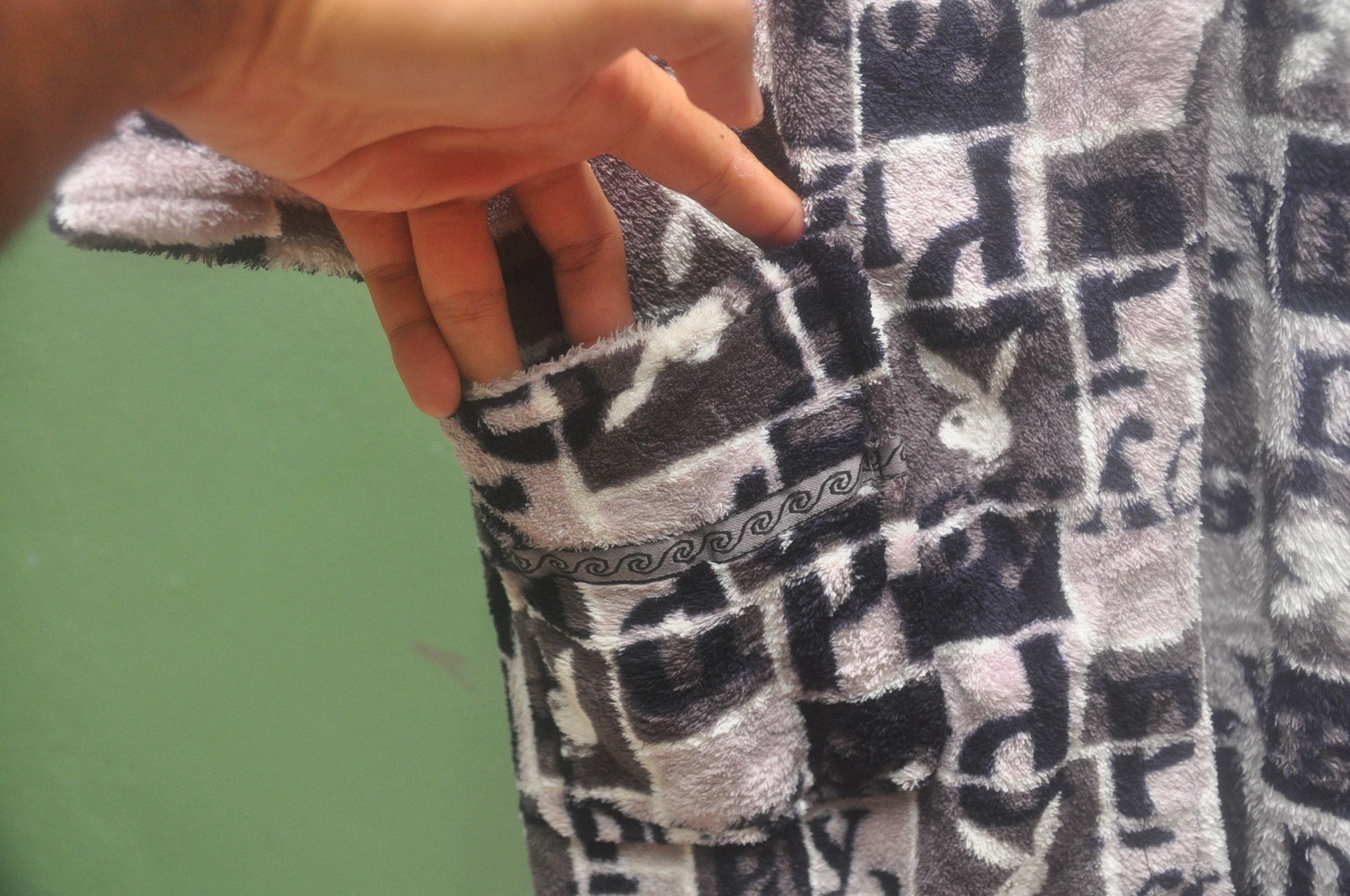 Japanese Brand × Vintage Vintage Long Bath Towel Not Playboy Size US L / EU 52-54 / 3 - 7 Thumbnail