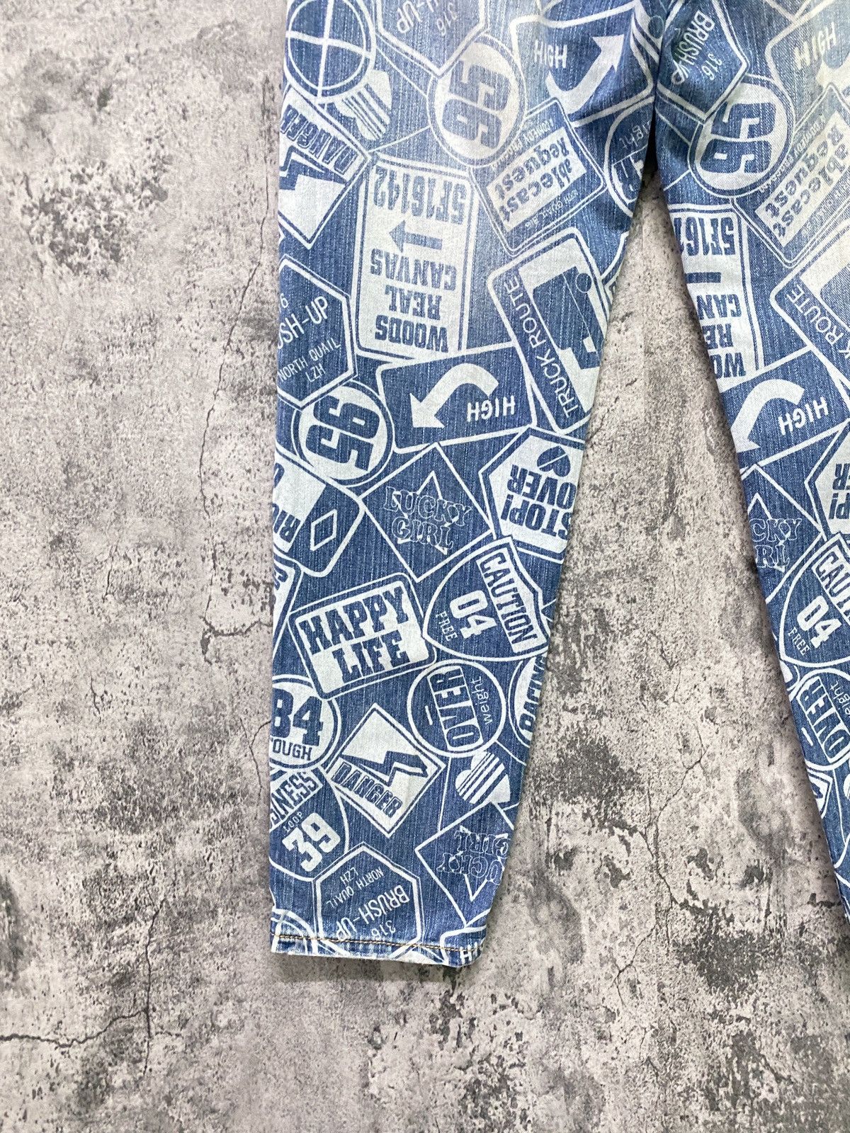 Designer × Japanese Brand Japan SURF GIRLS FullPrint Faded Denim Hysteric Style Pants Size US 31 - 13 Thumbnail