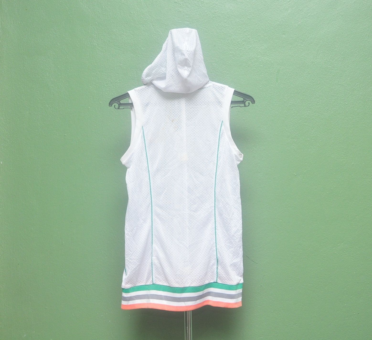 Adidas × Japanese Brand Adidas Sportwear Athlete Women Cutting Lesssleeve Size M / US 6-8 / IT 42-44 - 2 Thumbnail