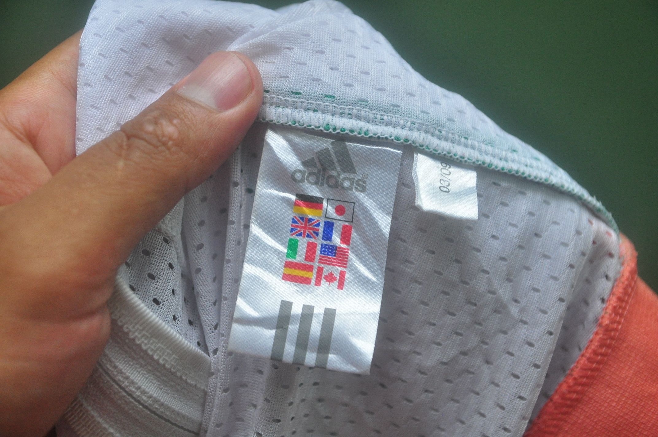 Adidas × Japanese Brand Adidas Sportwear Athlete Women Cutting Lesssleeve Size M / US 6-8 / IT 42-44 - 8 Thumbnail