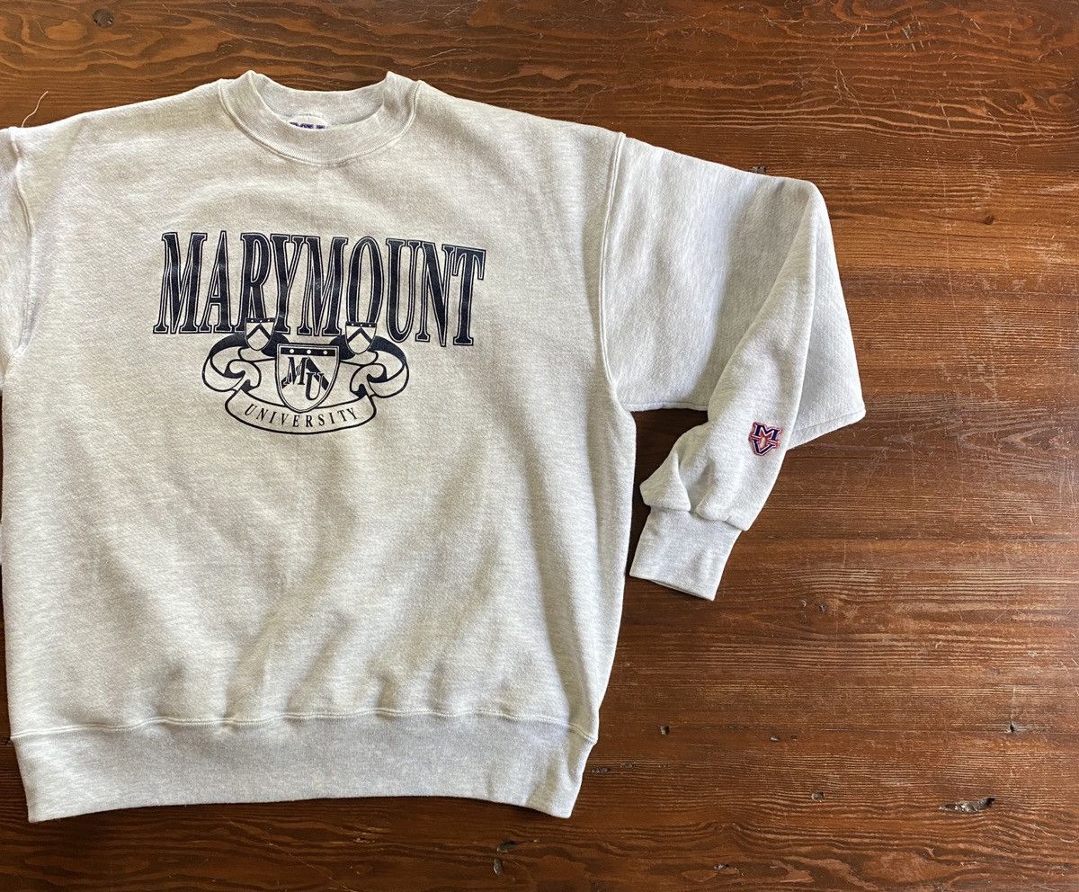 Vintage fashion 90’s Marymount College Sweatshirt Crewneck