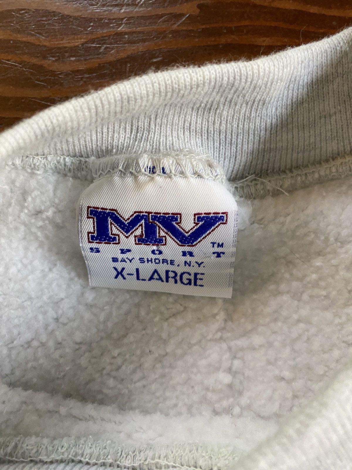 Vintage Vintage 90’s Marymount University MV Crewneck Sweatshirt Size US XL / EU 56 / 4 - 9 Thumbnail
