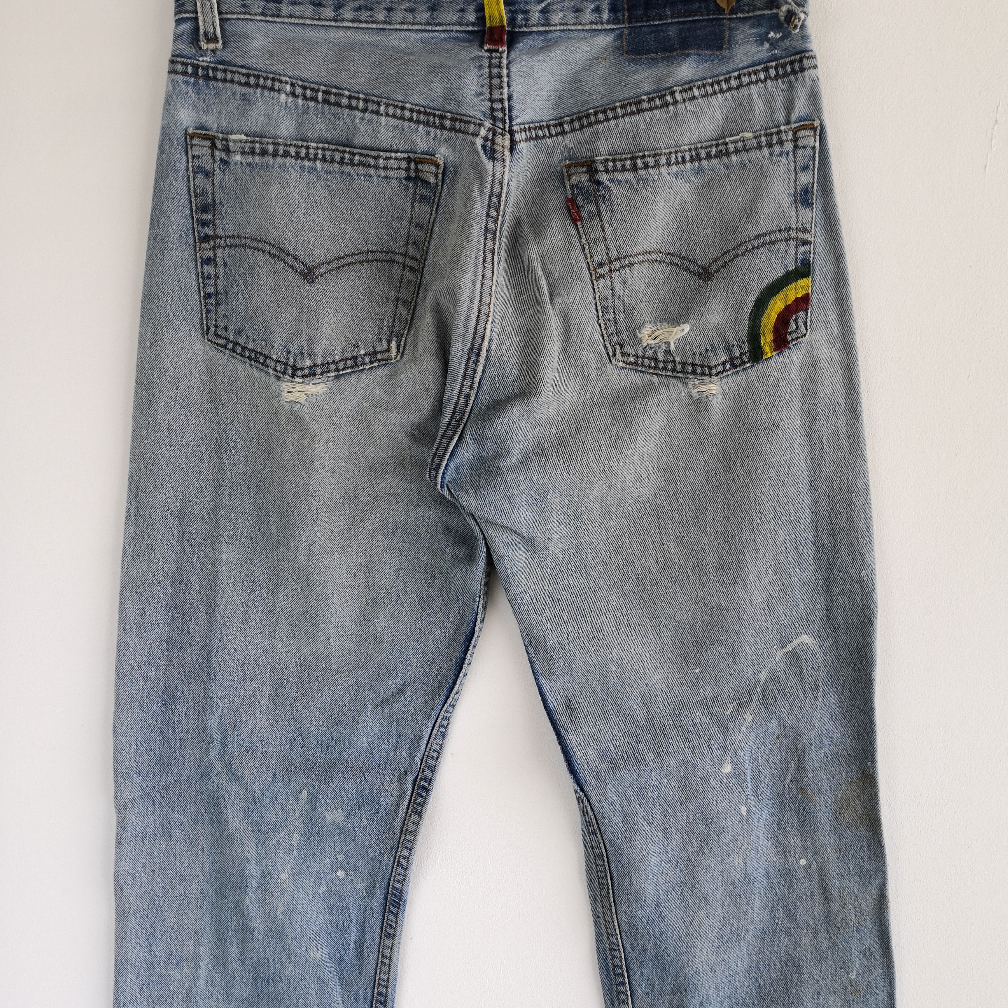 Levi's Vintage Levis 501 Light Wash Jeans Levi's Distressed Denim Size US 30 / EU 46 - 8 Thumbnail
