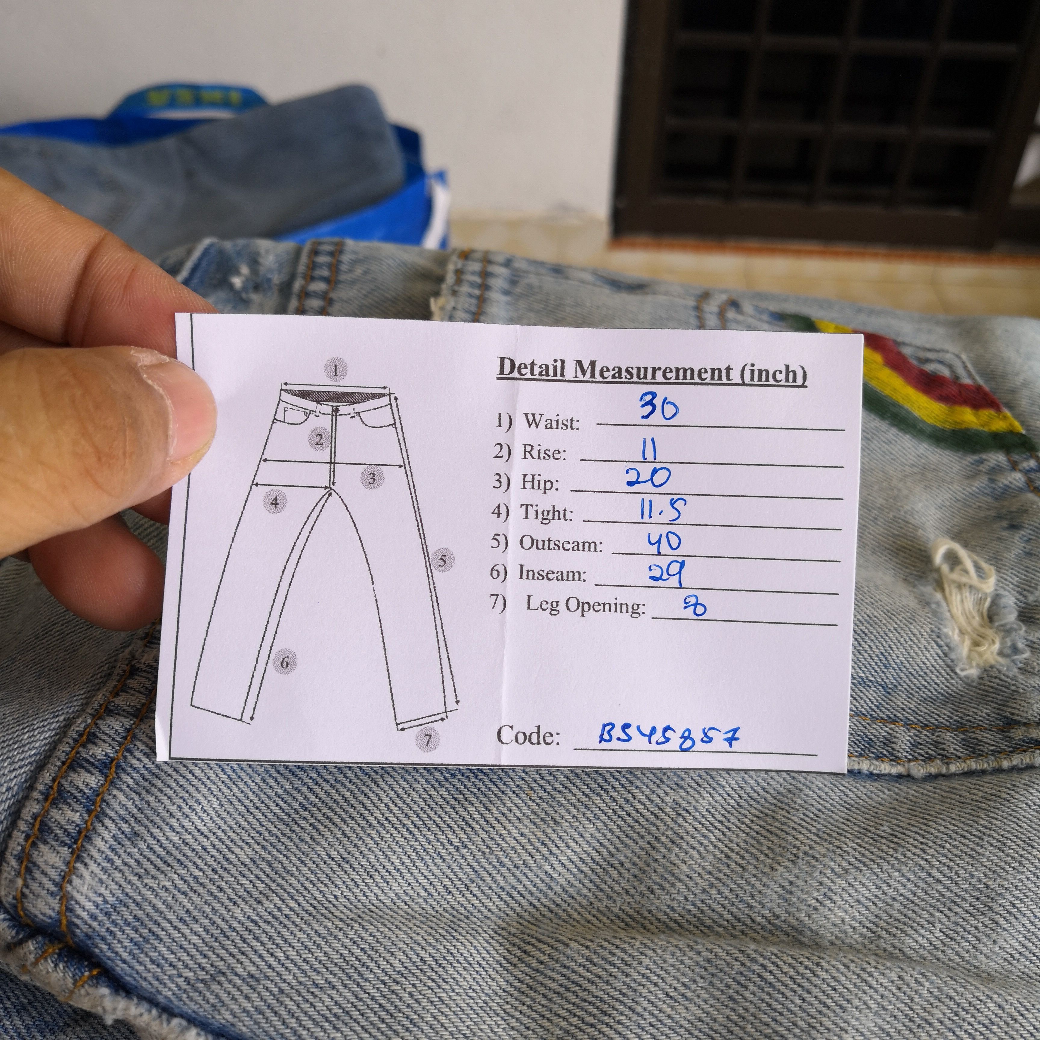 Levi's Vintage Levis 501 Light Wash Jeans Levi's Distressed Denim Size US 30 / EU 46 - 14 Thumbnail